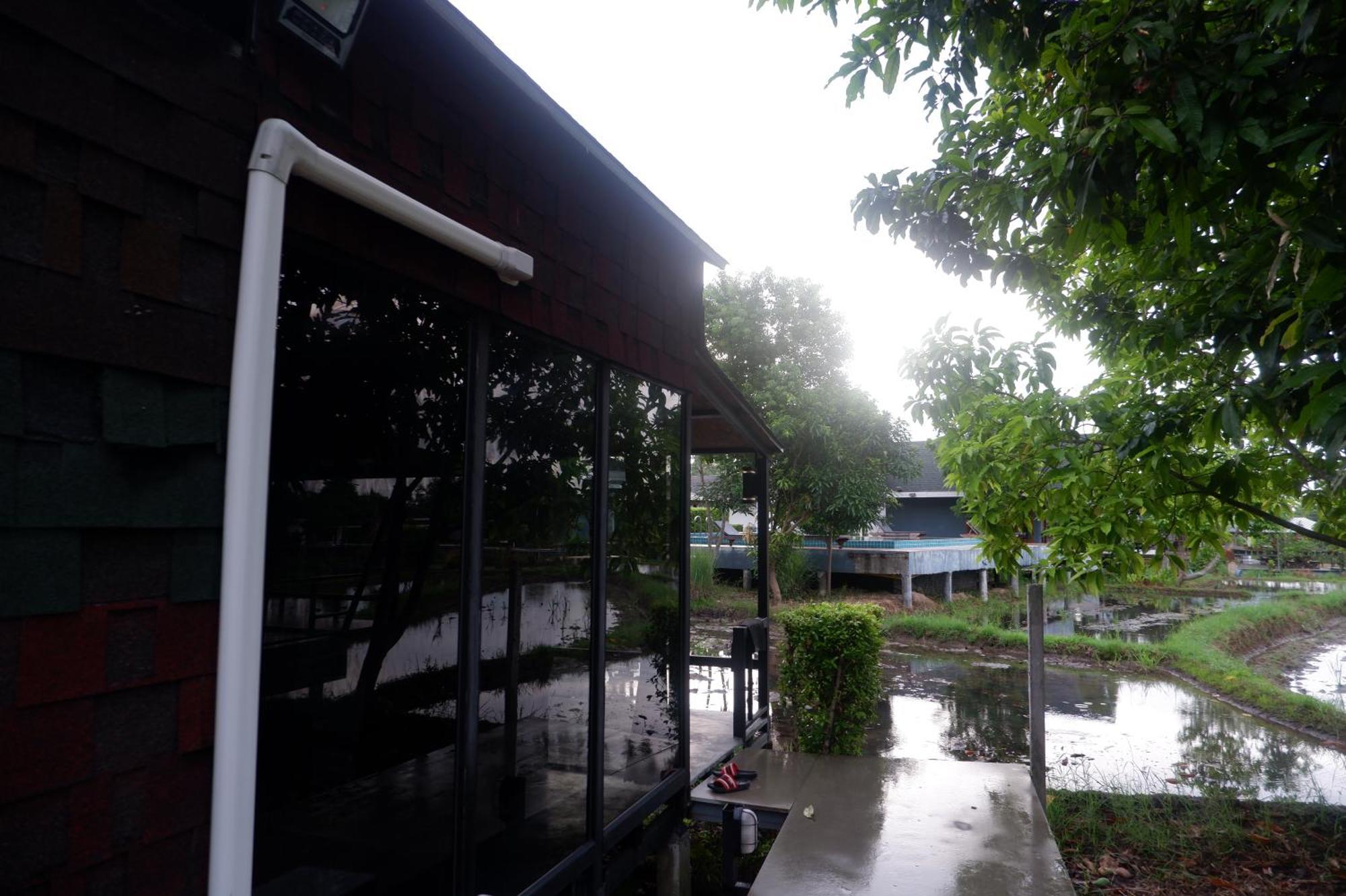 Resort Nok Chan Mee Na Chom Thong