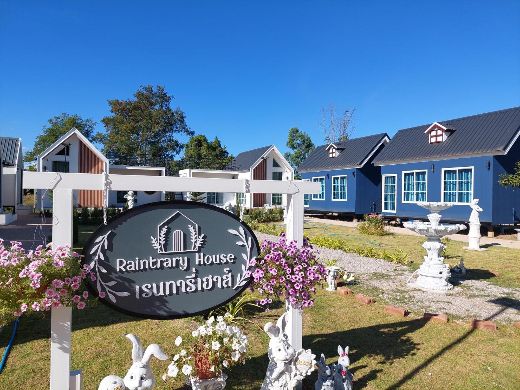Raintrary House Resort *
