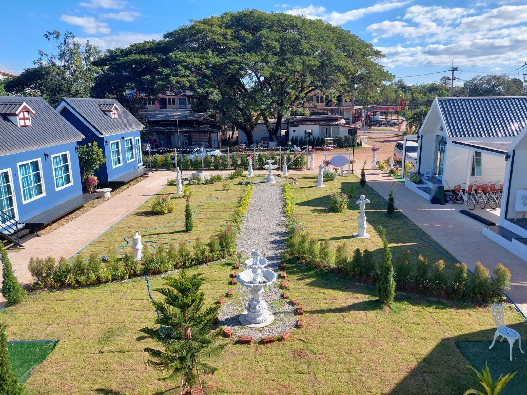 Raintrary House Nakhon Phanom