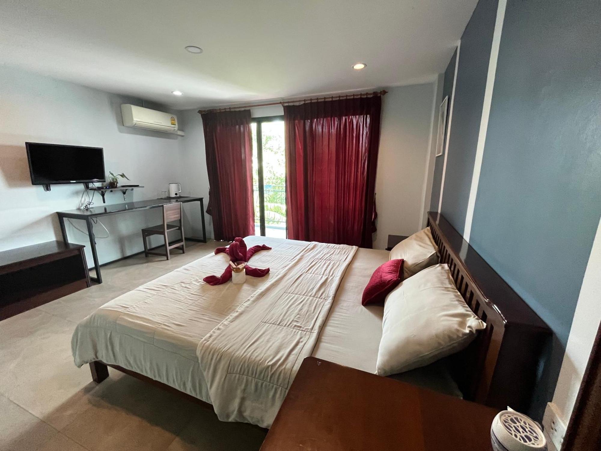 Grandmom Place Hotel 3*