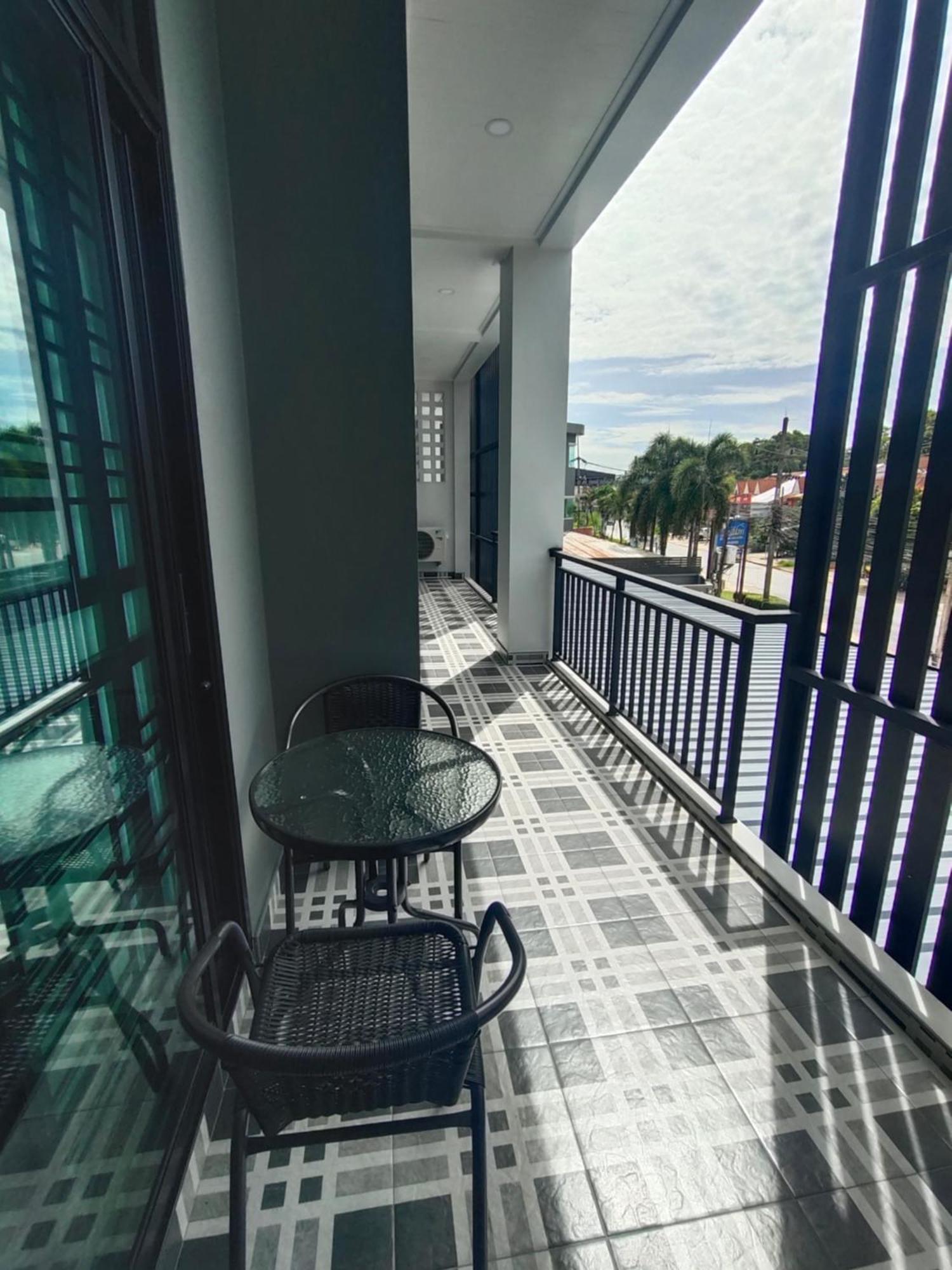 Hillview Terrace