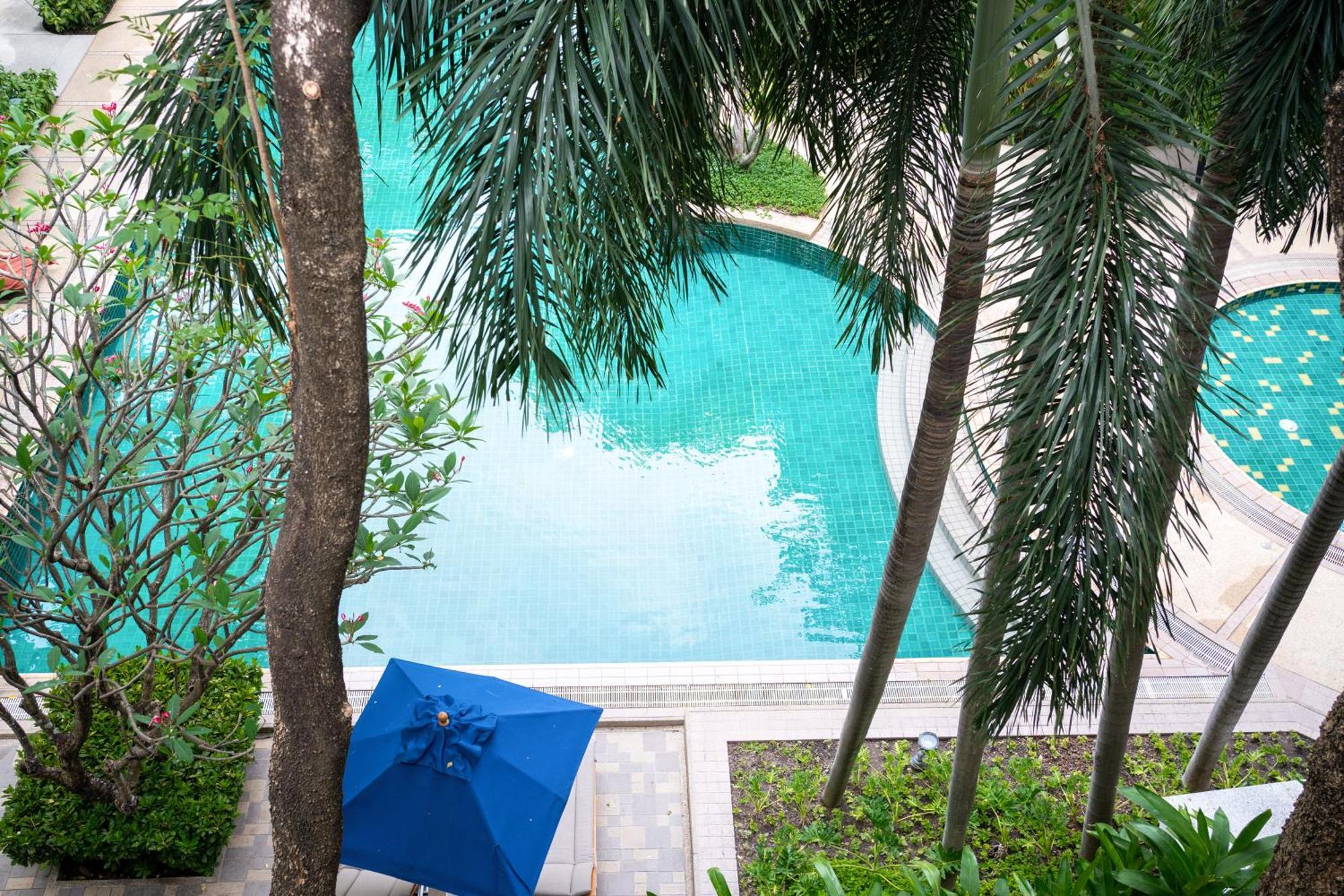 The Park Nine Srinakarin Hotel 4*