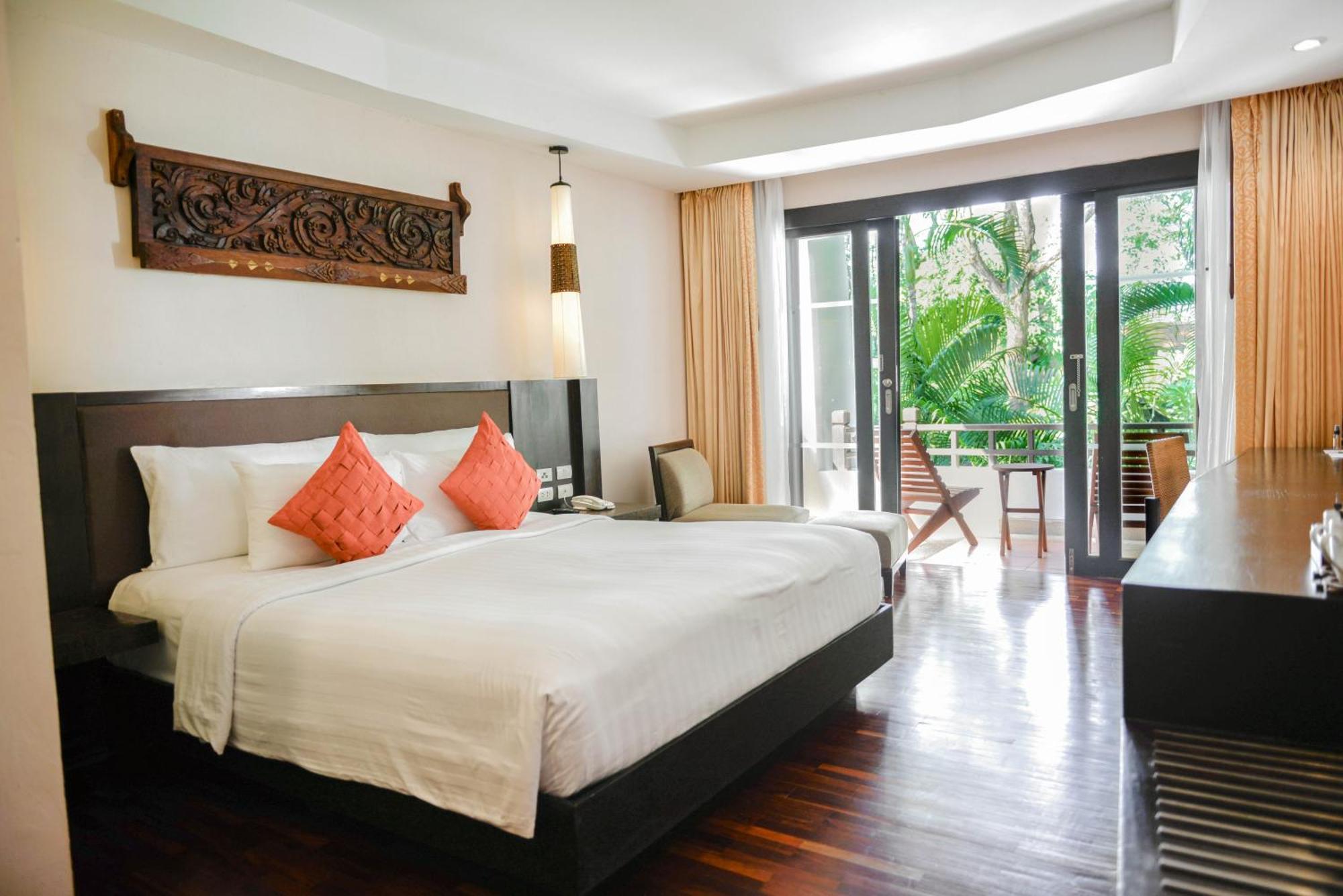 Rawi Warin And - Sha Extra Koh Lanta