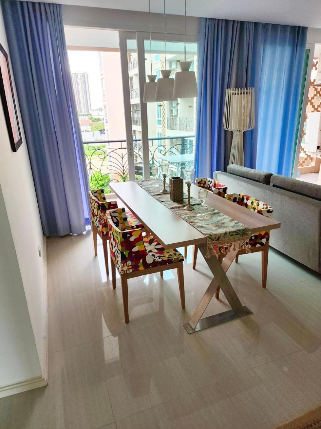 Apartment Atlantis Waterworld Jomtien Beach