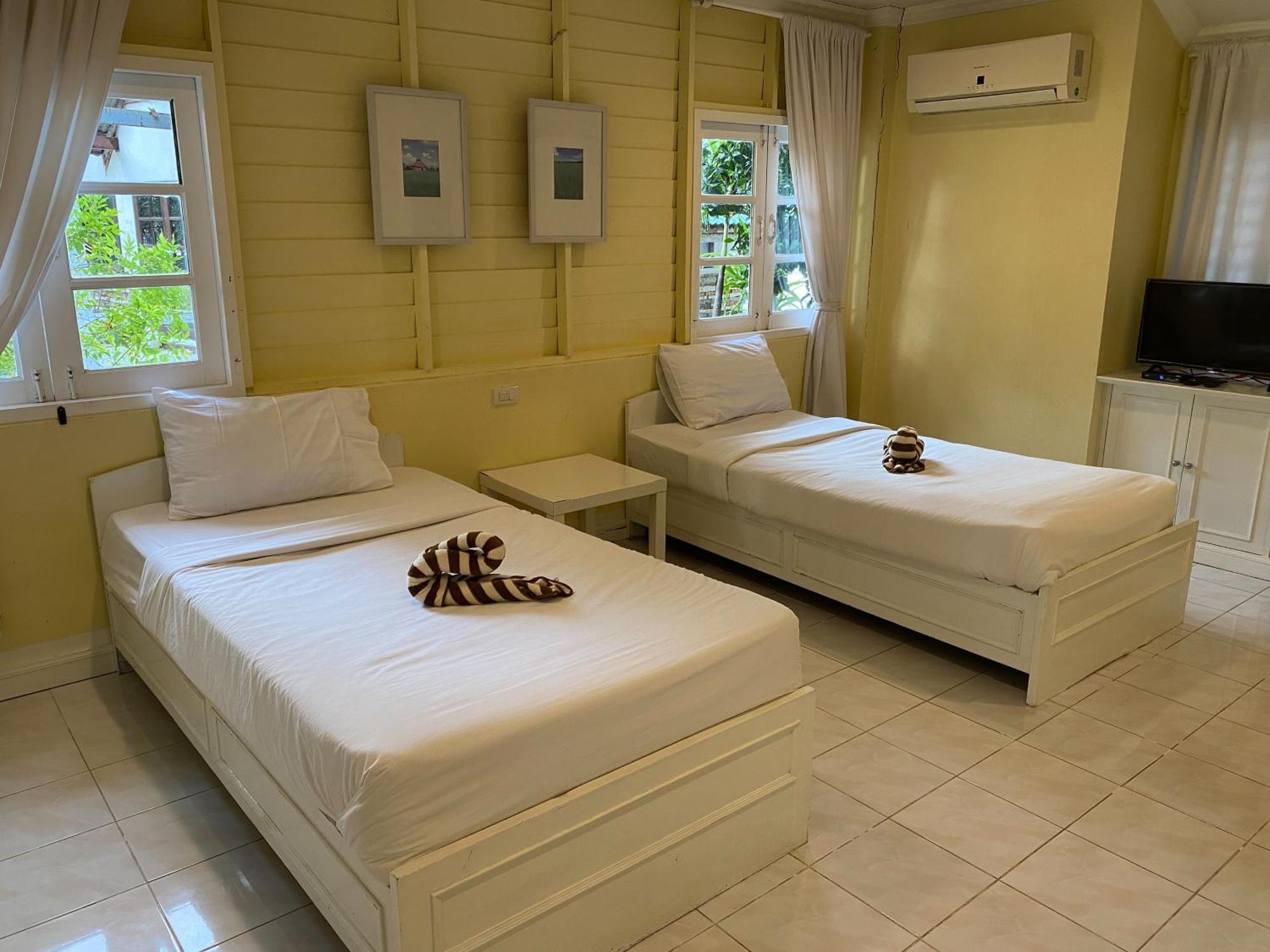 รตะธารา รีสอร์ท Ratathara Resort Resort Bang Pakong