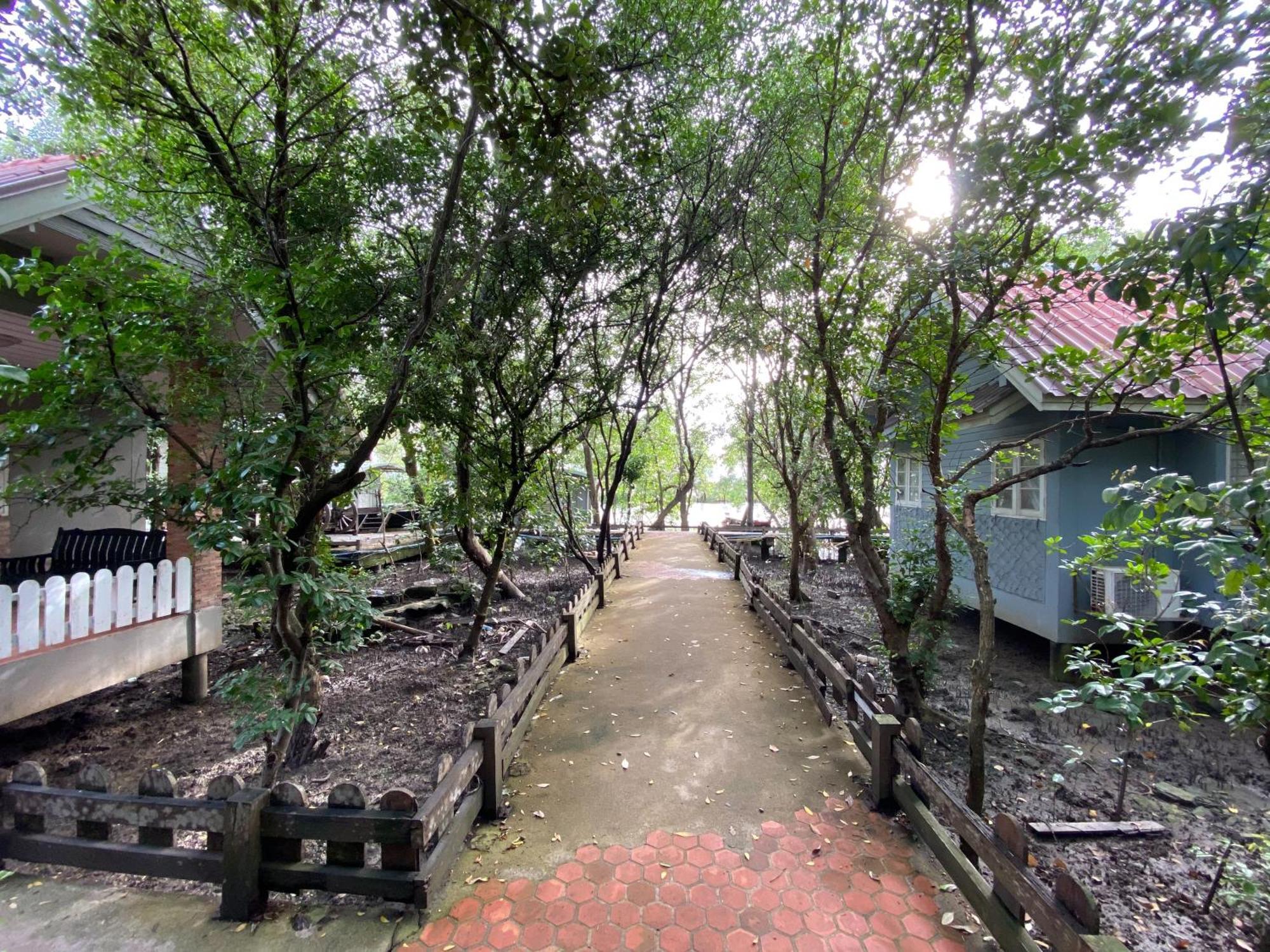 รตะธารา รีสอร์ท Ratathara Resort Resort