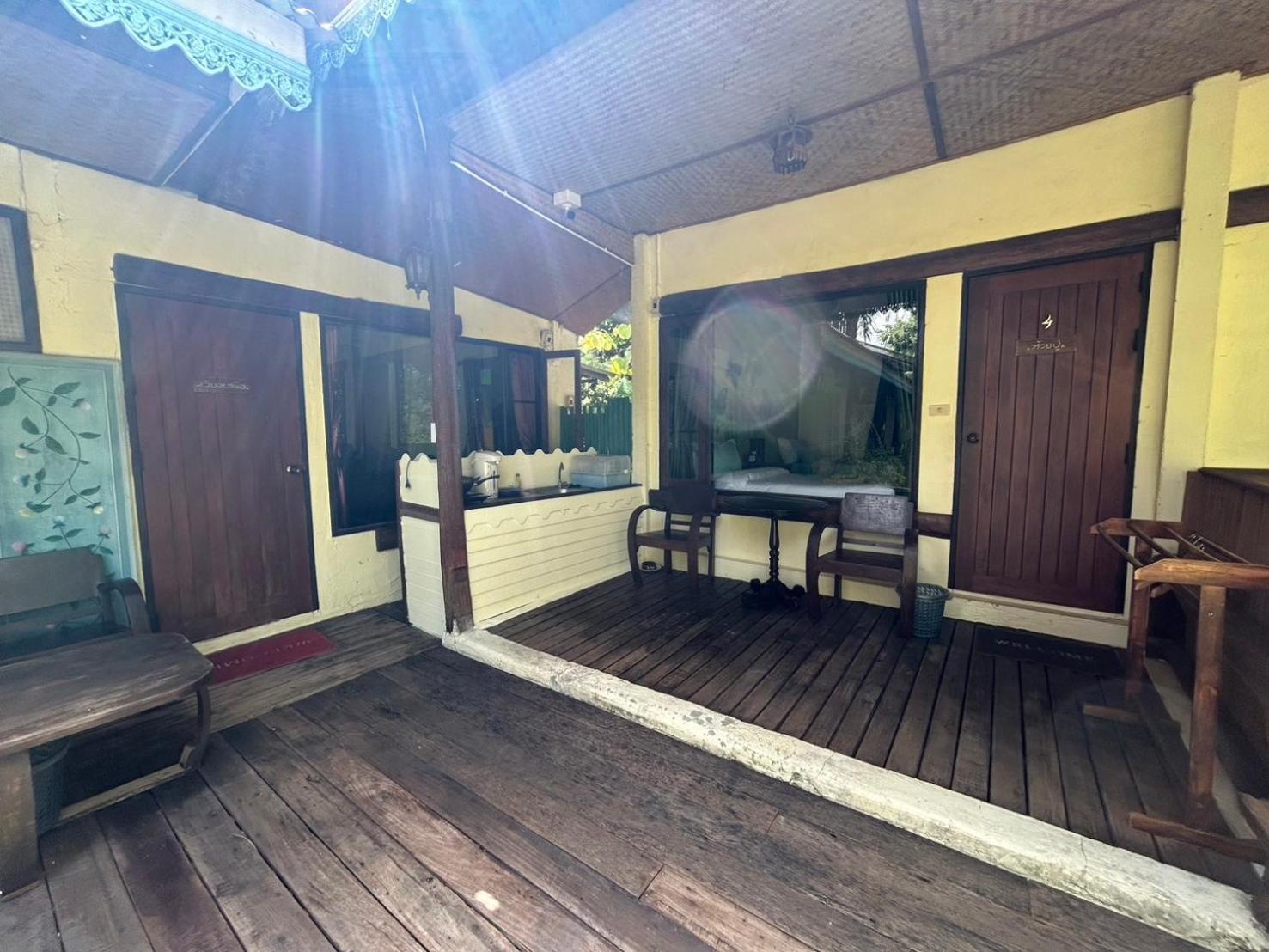 Baan Mai Kon Muang 2*