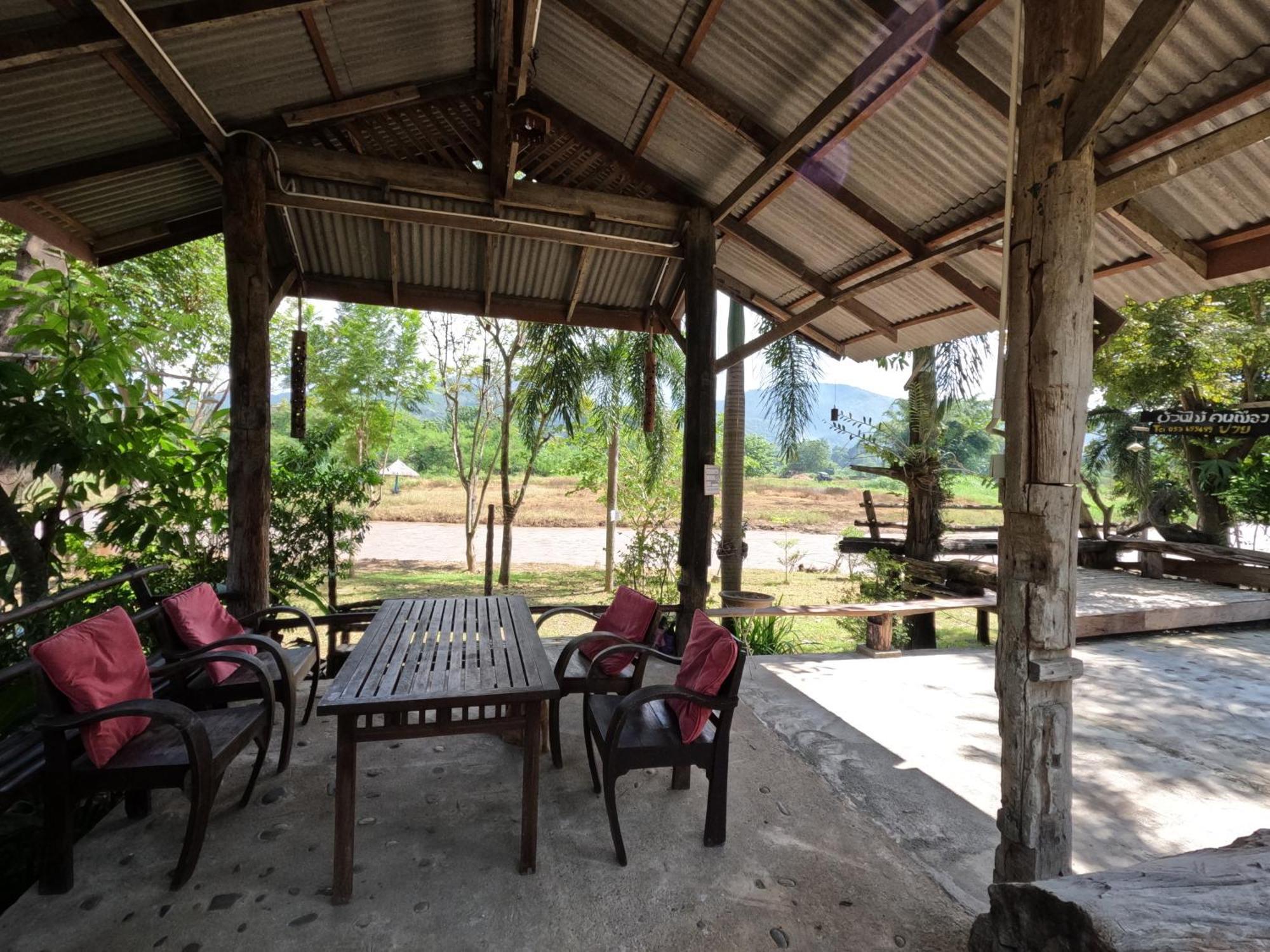 Baan Mai Kon Muang Pai
