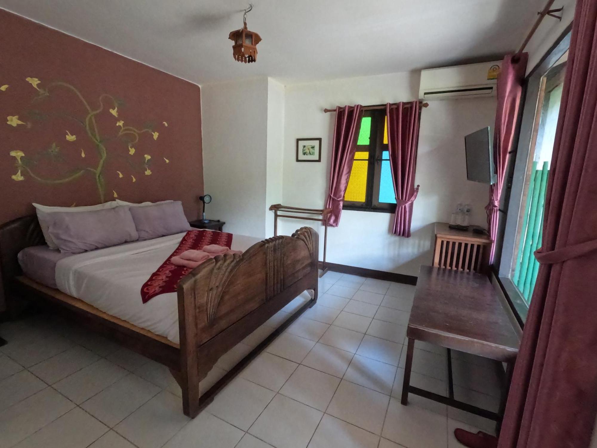 Baan Mai Kon Muang Hotel
