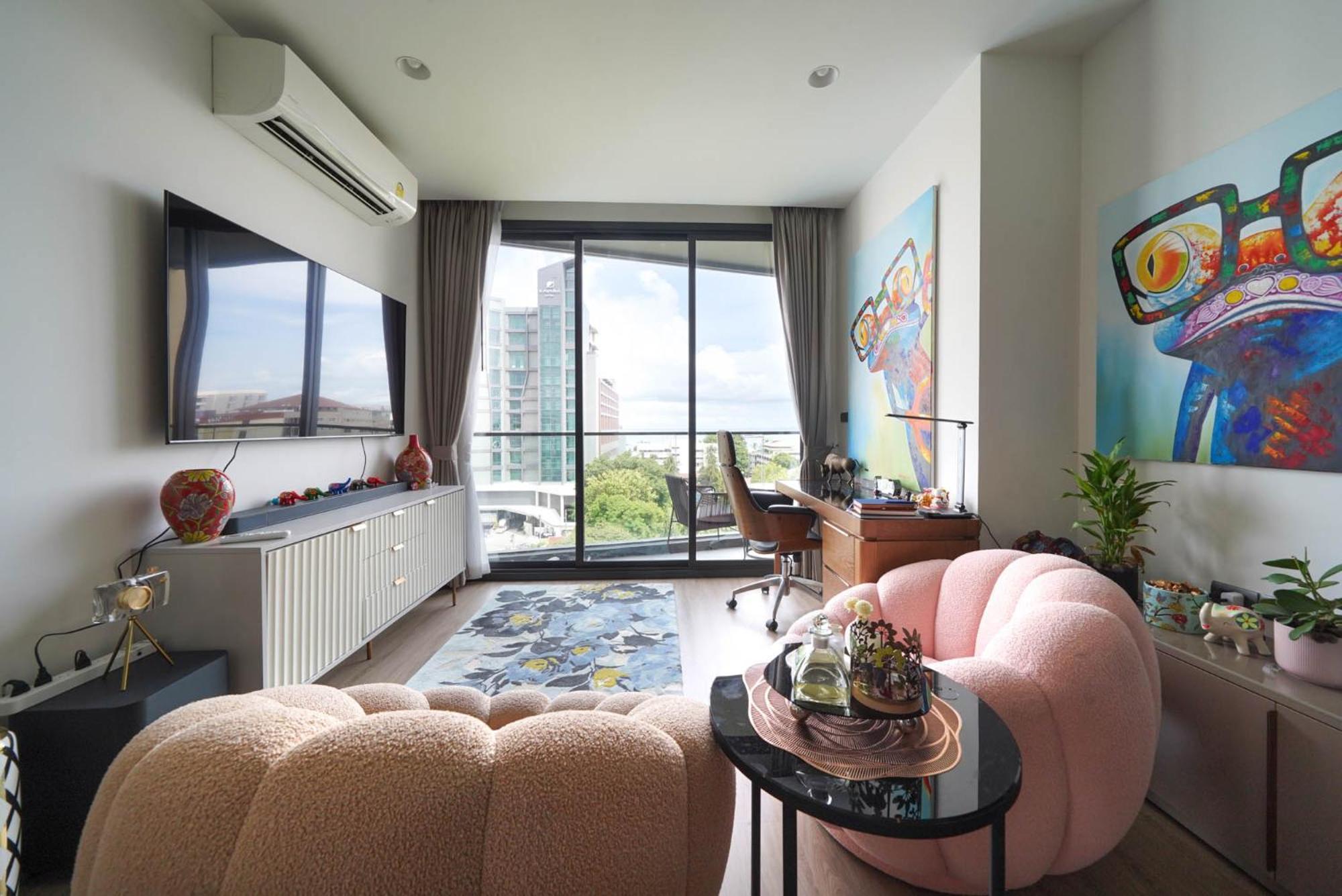 Edge 2bdrm Balcony Ocean View Pattaya