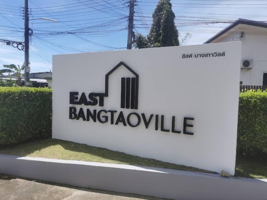 Bangtao 2 Bedroom Corner Pool Access Phuket *