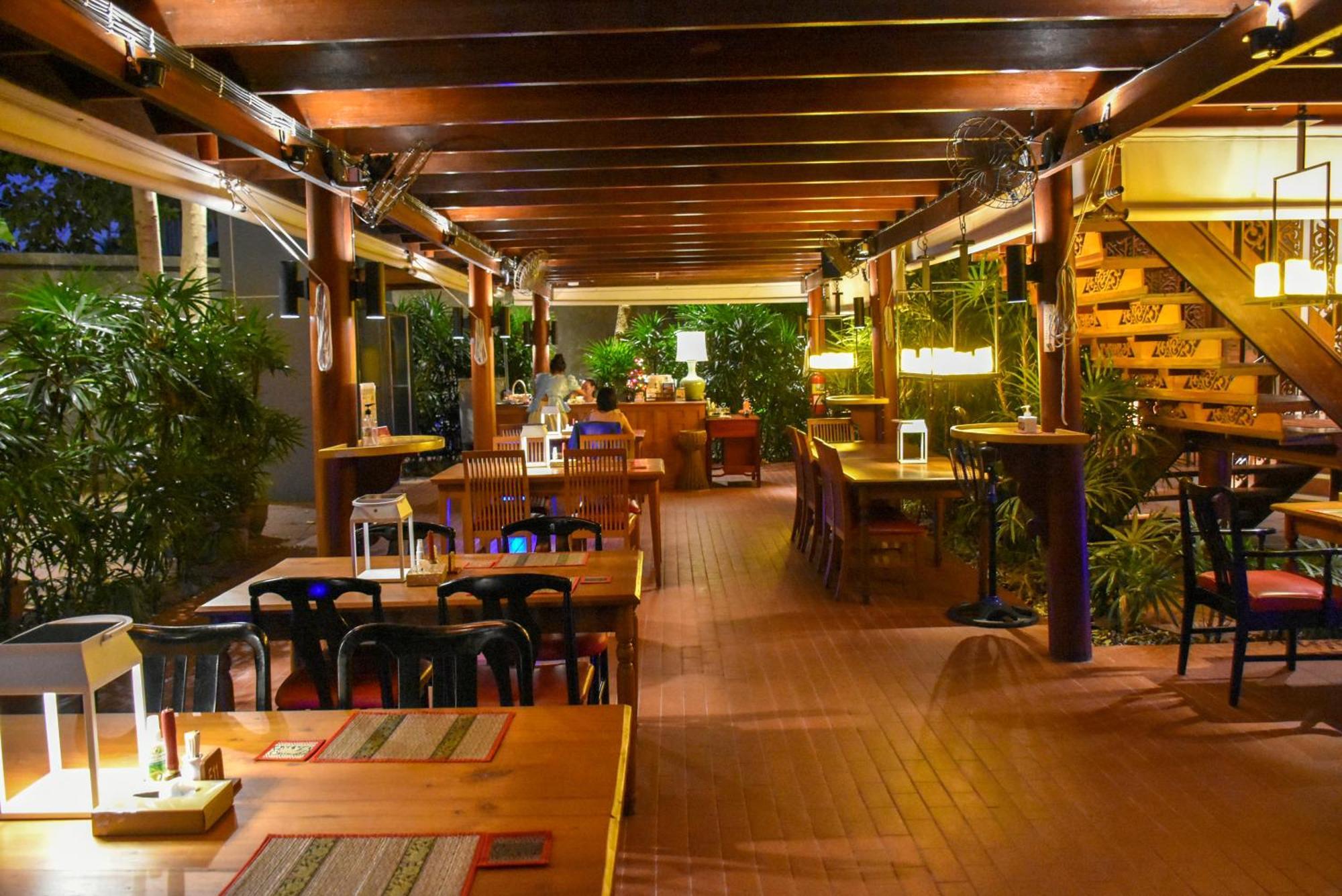 Sugar Hut & Restaurant Resort Pattaya