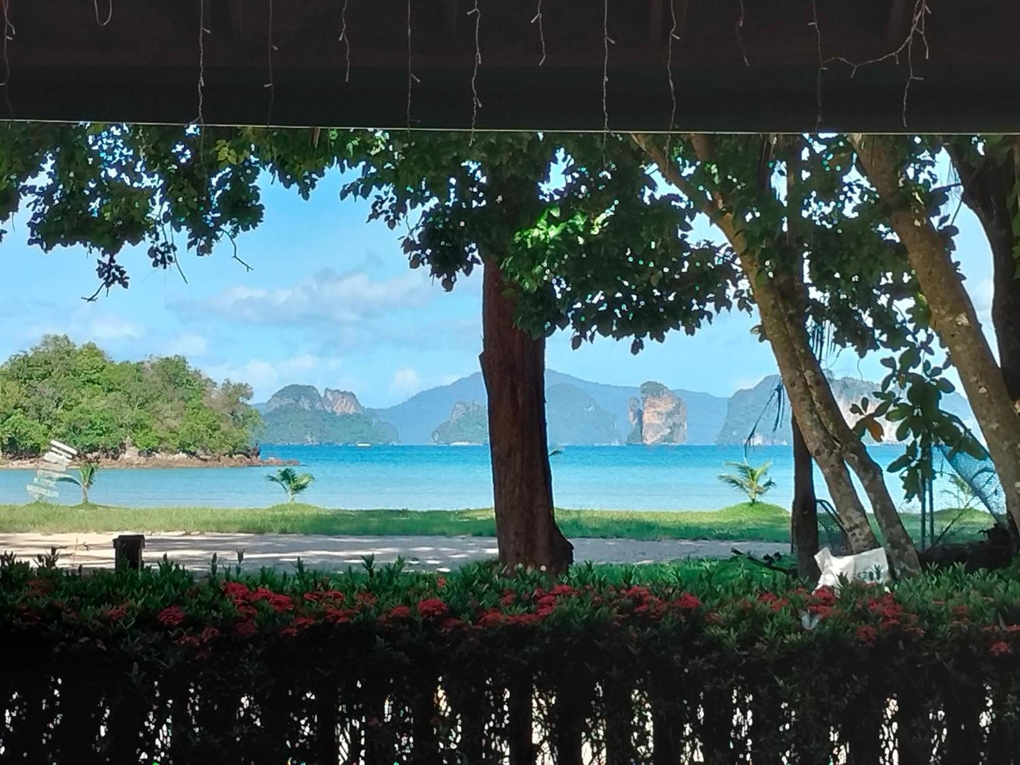 Suntisook Resort