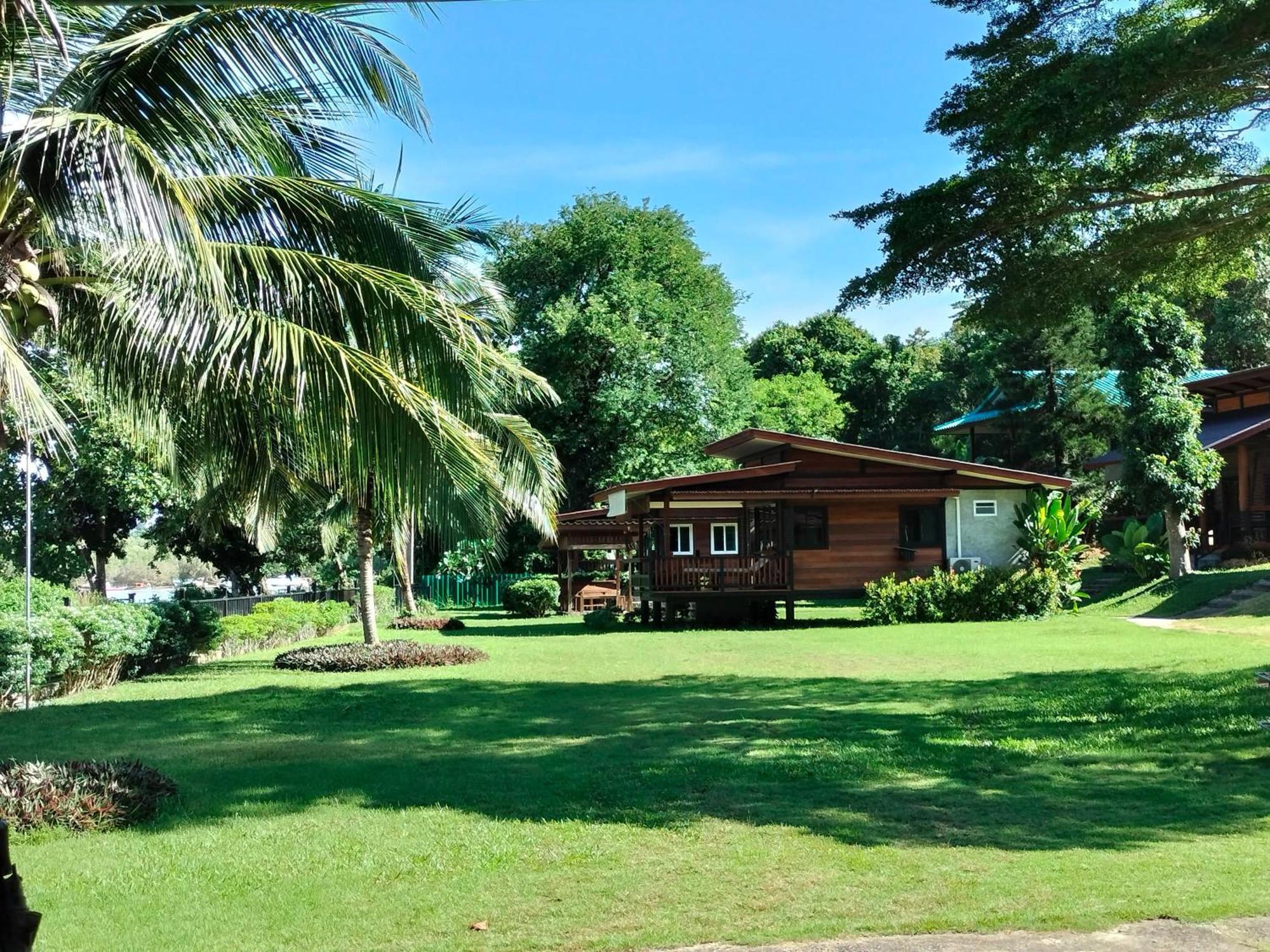 Resort Suntisook