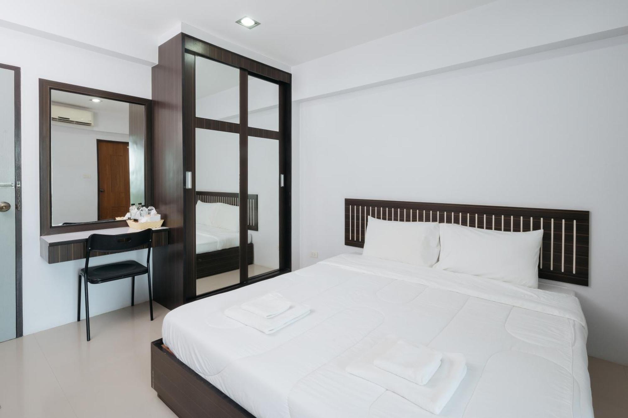 Hotel Creston Grand