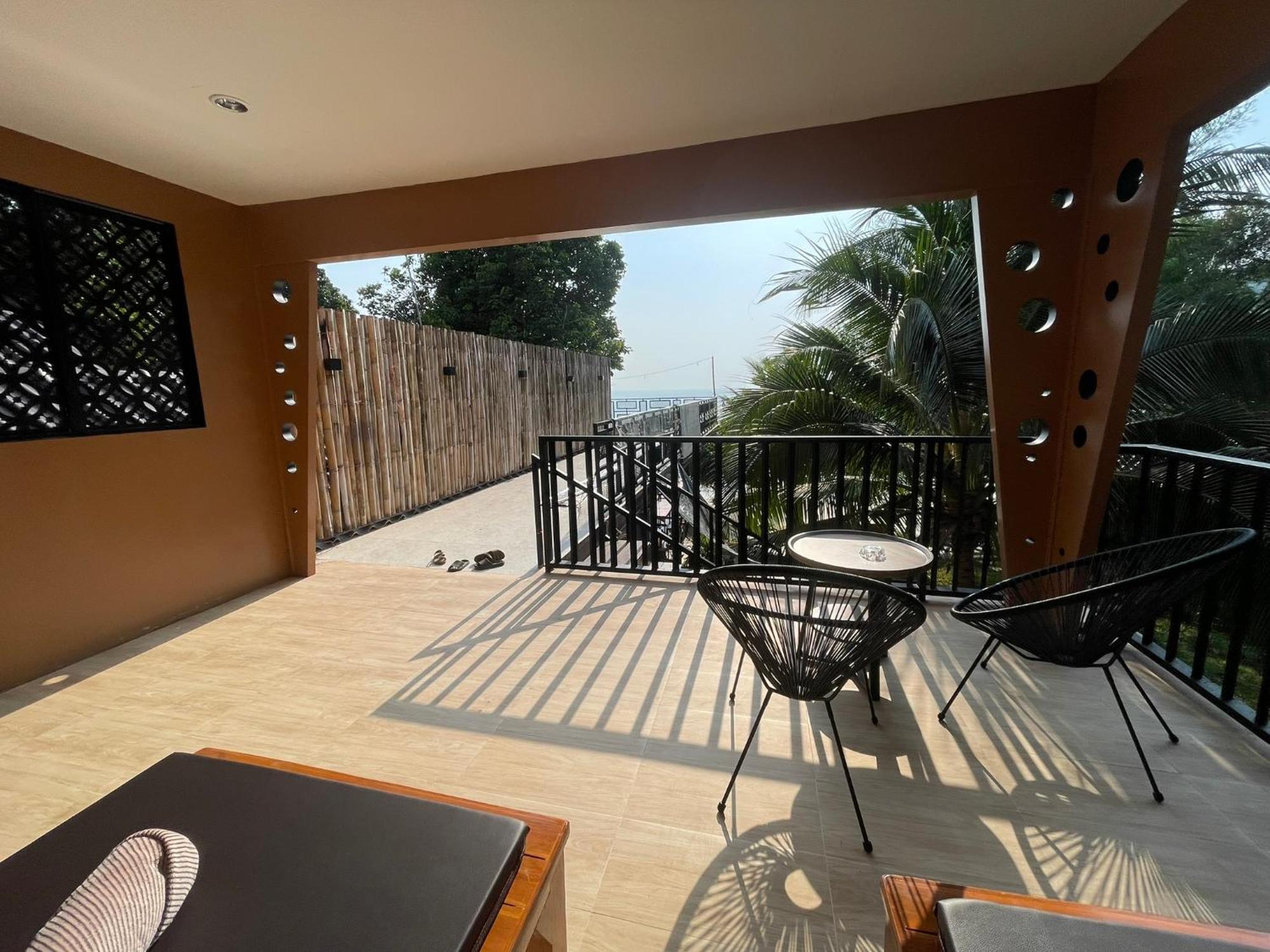 Marina Ranong Resort Koh Phayam