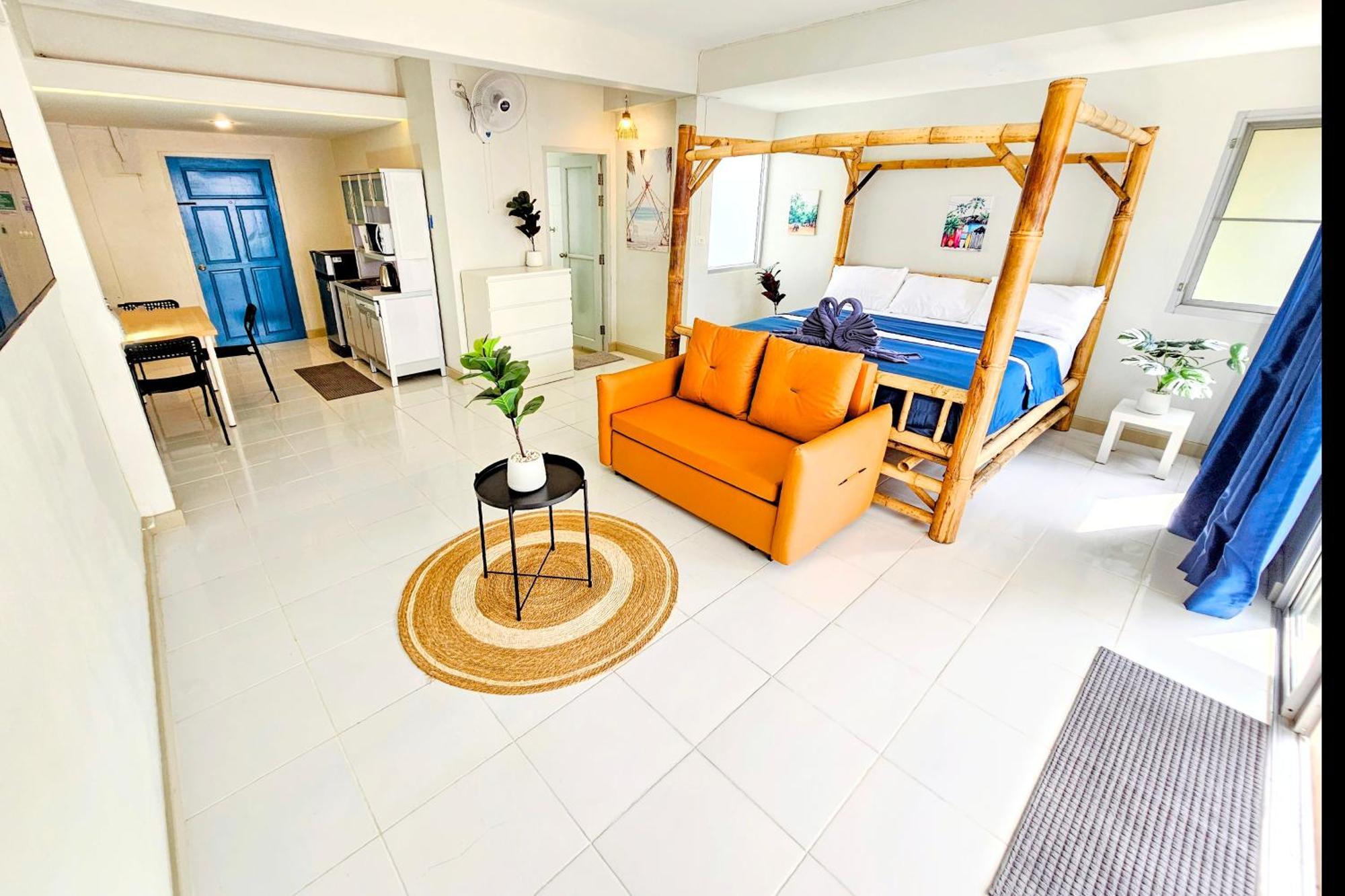 Front Queen's Castle - Kid Friendly, Like Royalty Apartamento Ban Makham
