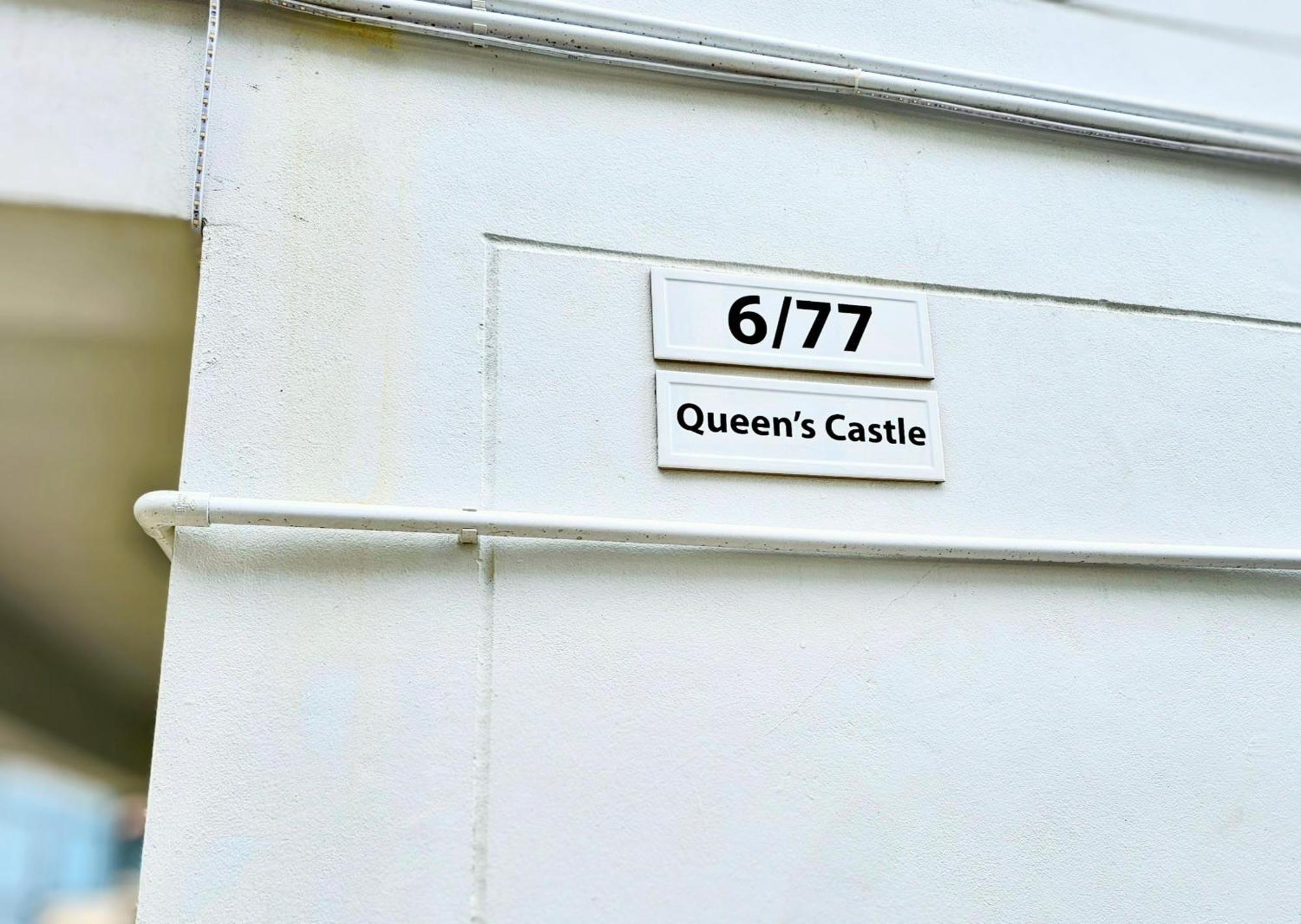 Front Queen's Castle - Kid Friendly, Like Royalty Apartamento Ban Makham