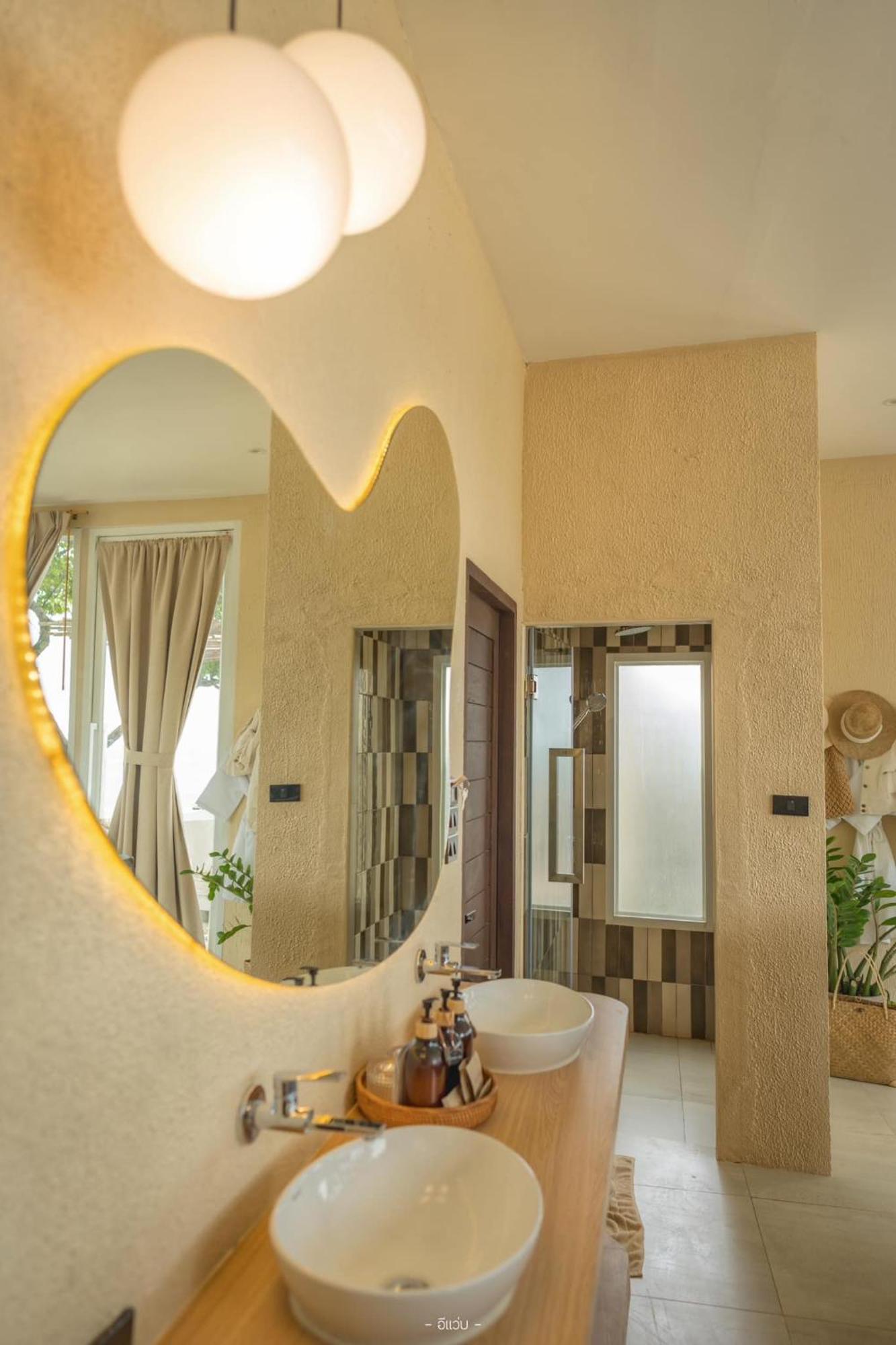 Hotel Haven Beachfront *