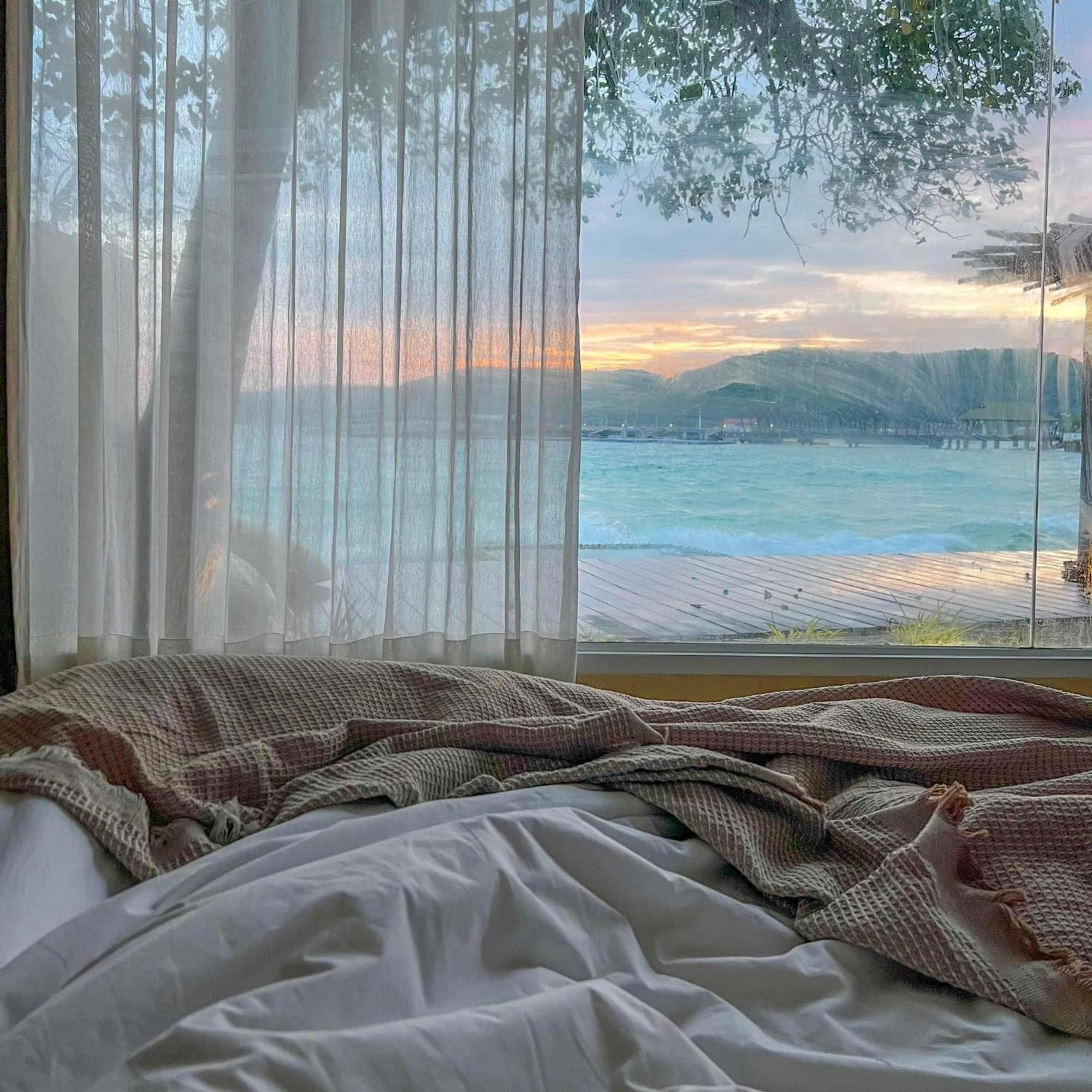 Haven Beachfront Hotel *