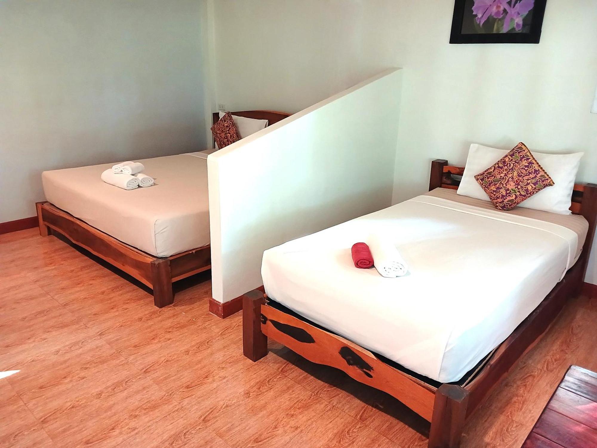 Baan Long Lodge