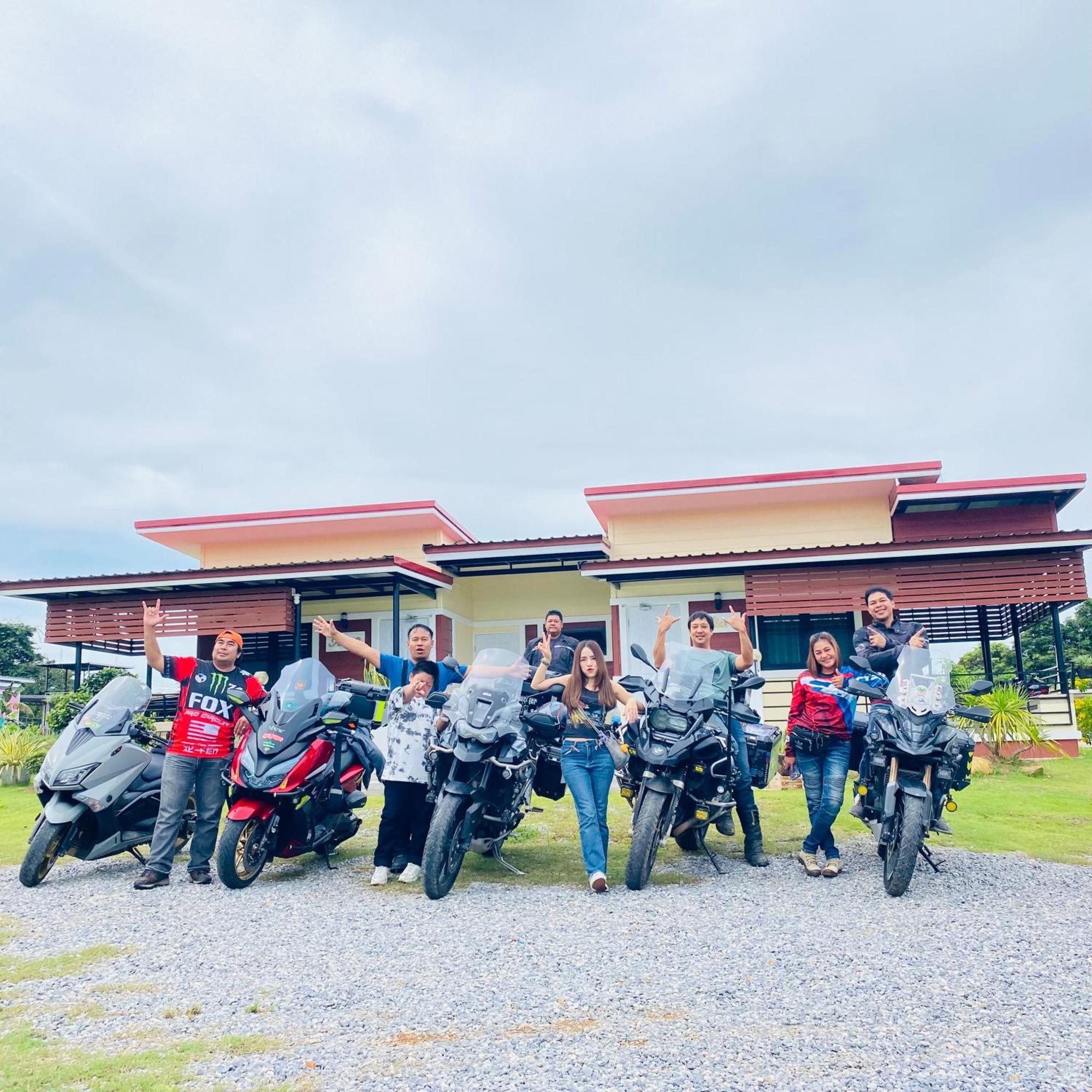 Panutsaya Guest house Wang Nam Khiao