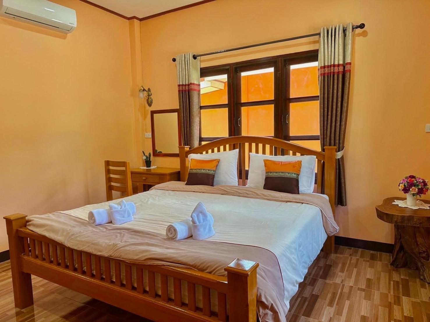 Baanphuthadol 2* Mae Hong Son