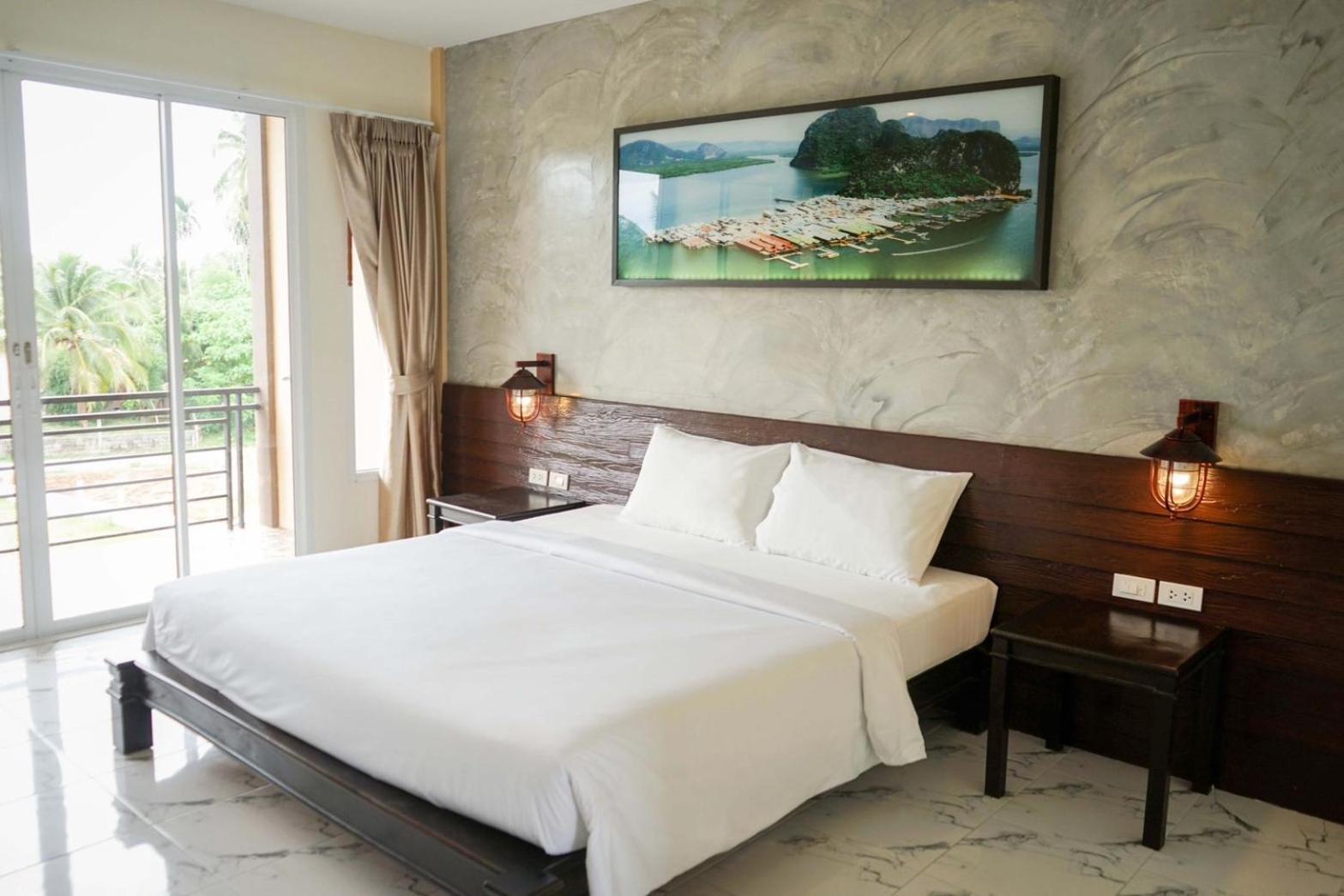 Khaolak Suthawan - Sha * Khao Lak
