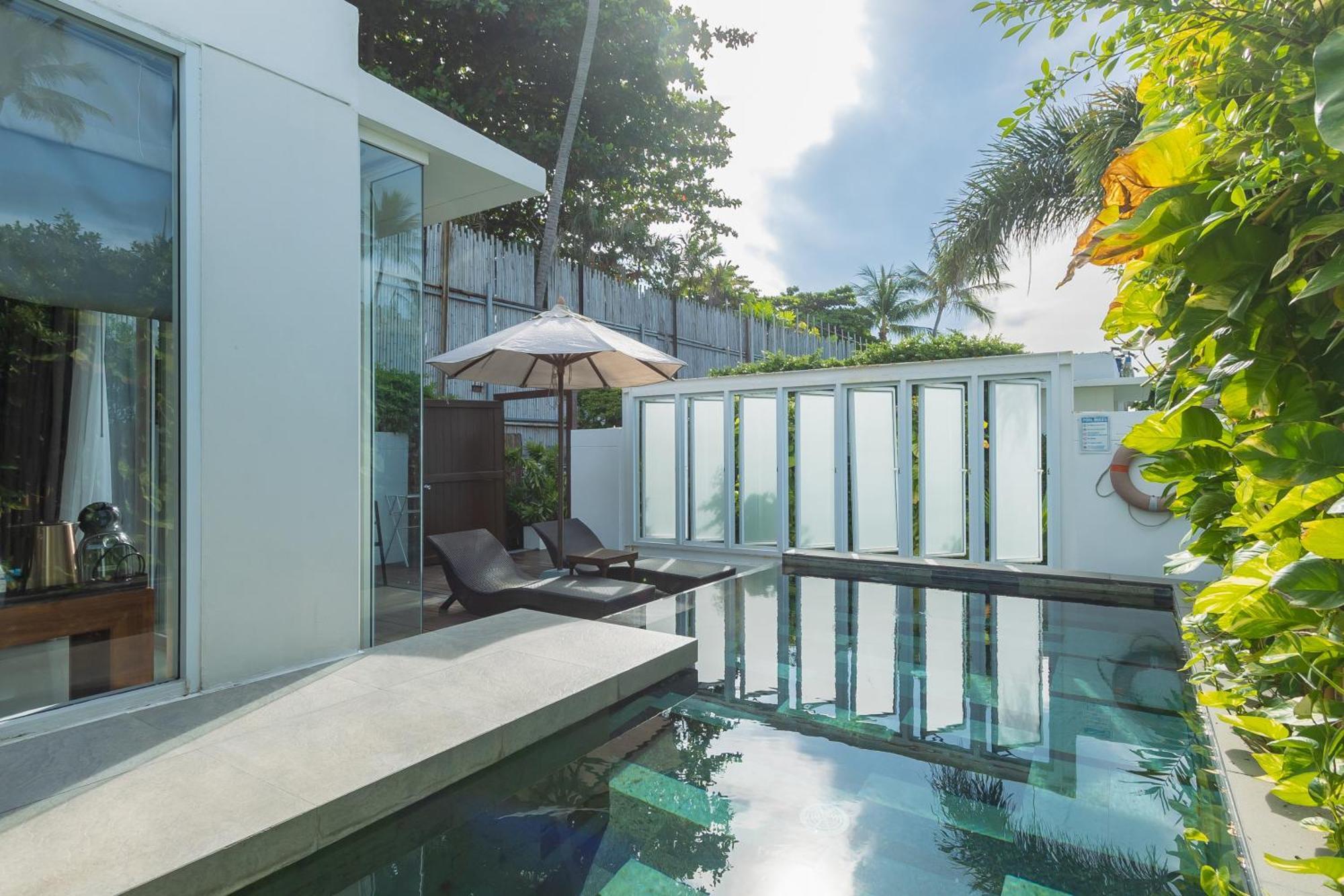 Kc Club & Pool Hotel 4*