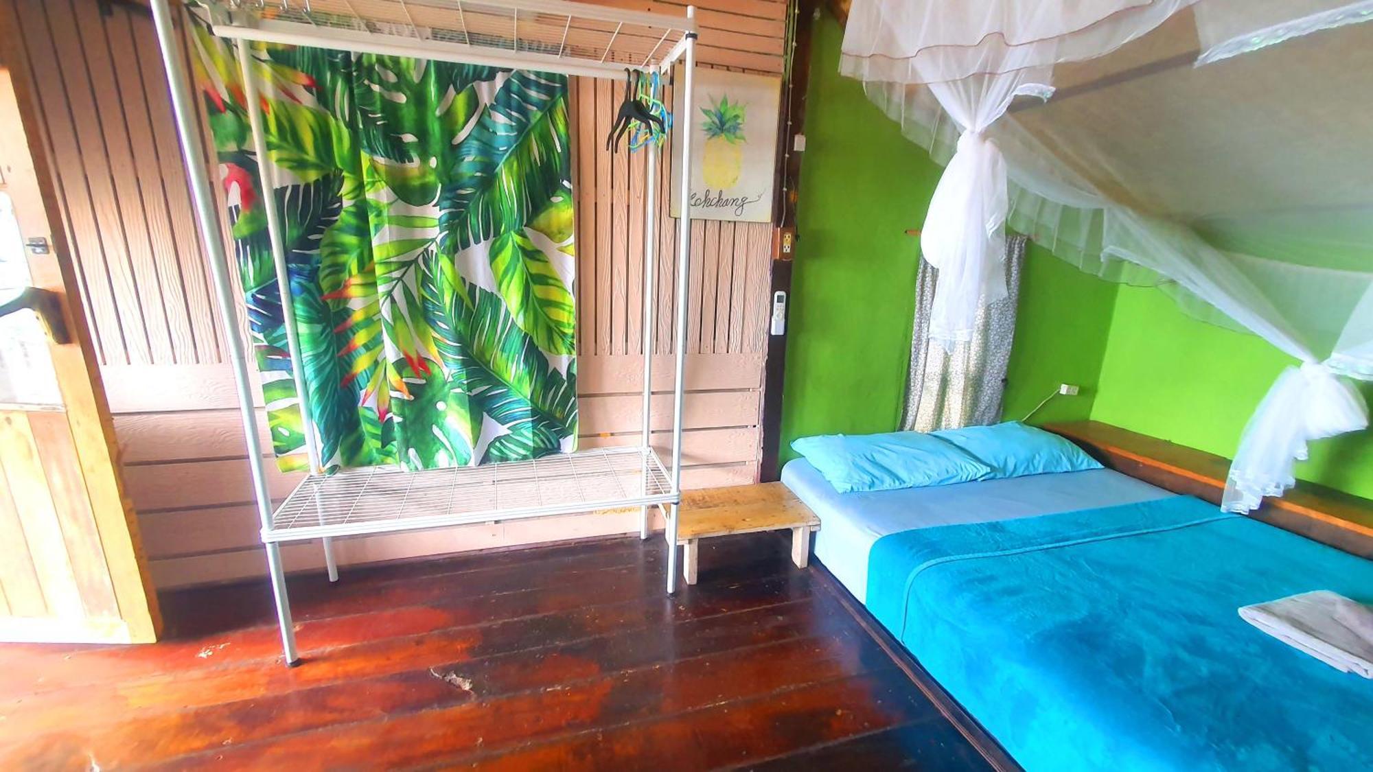 Guest house Kohchang 7 Seaview 2*
