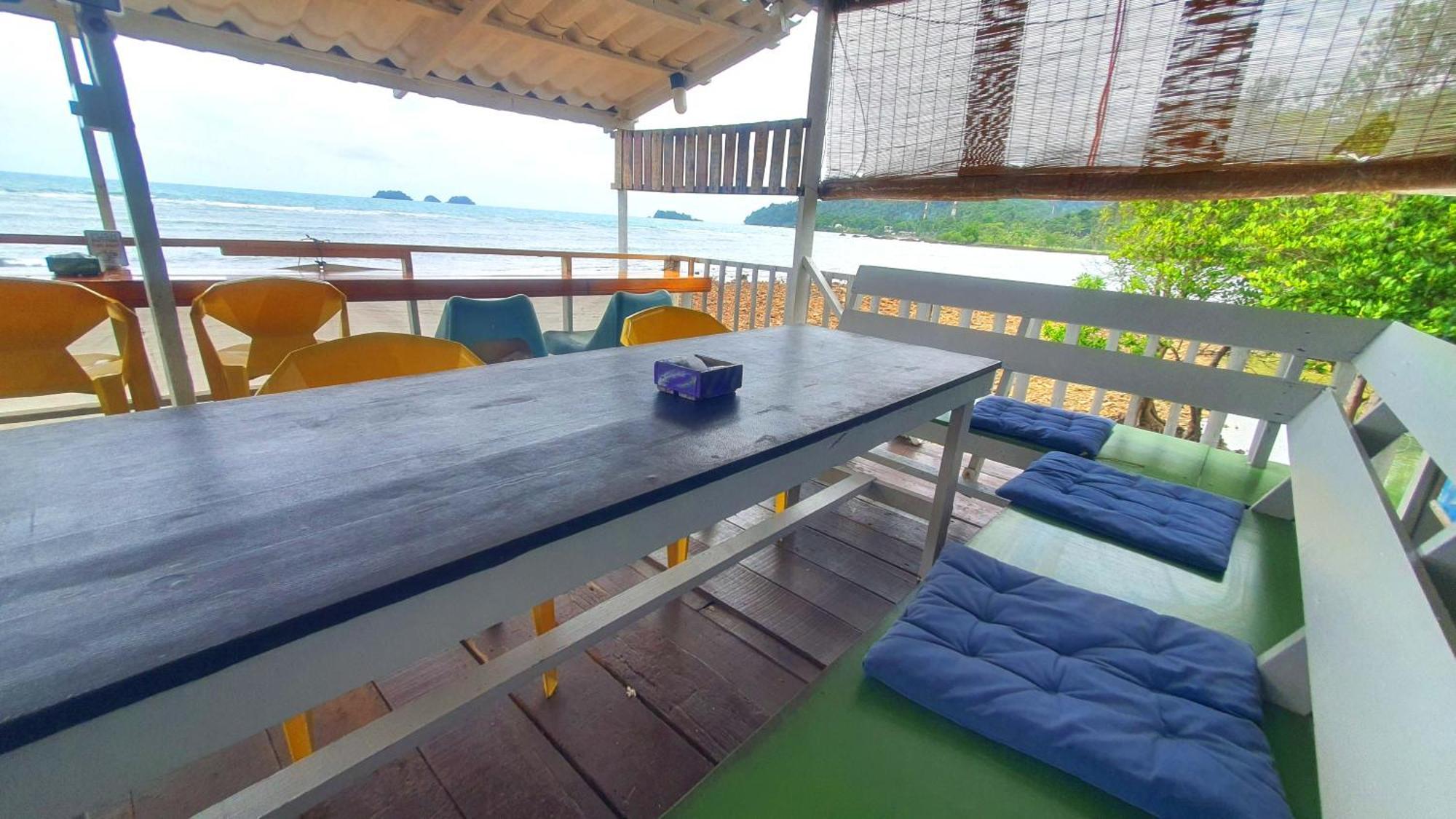 Guest house Kohchang 7 Seaview 2*