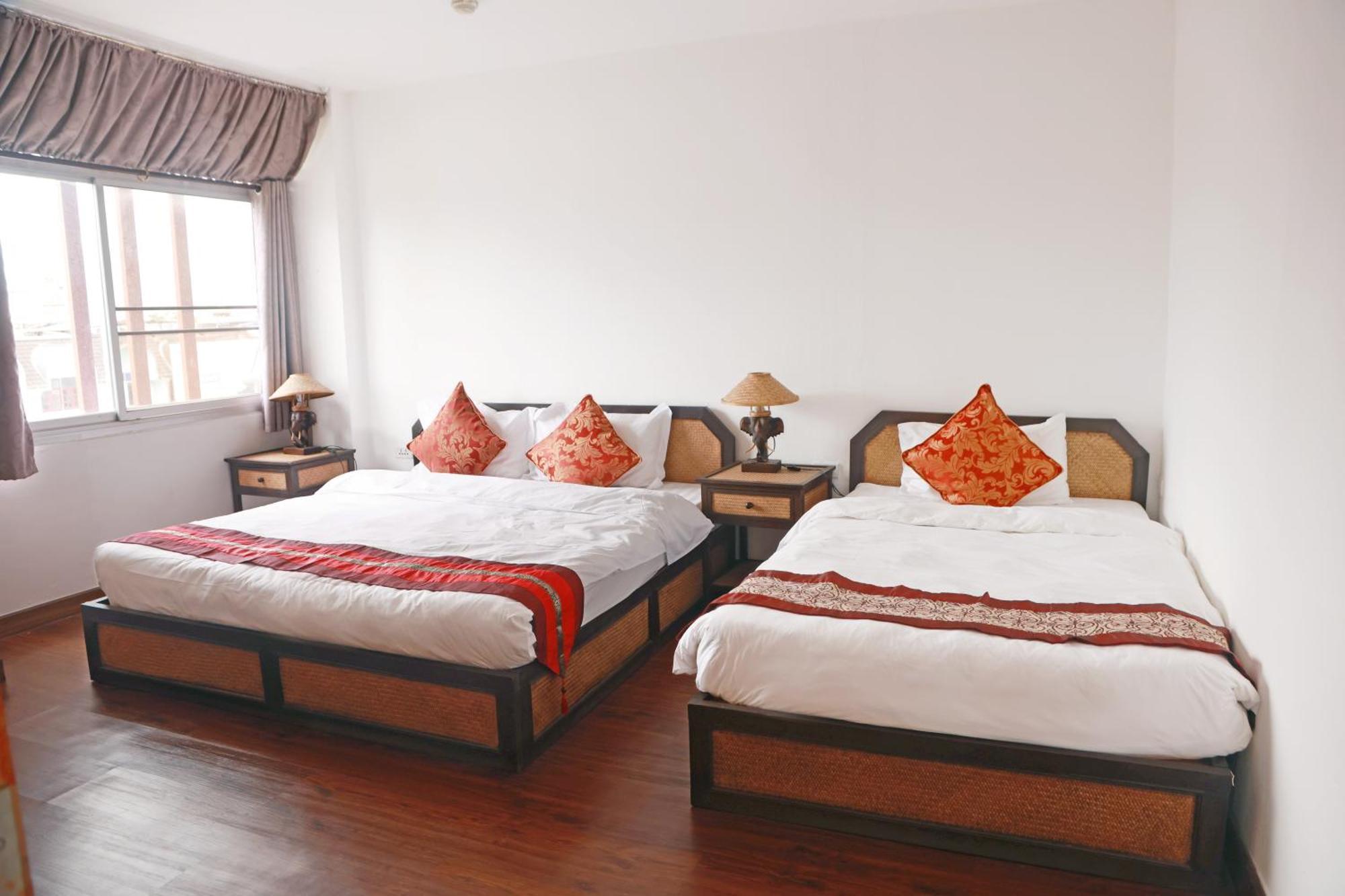 Jade Tower Hotel