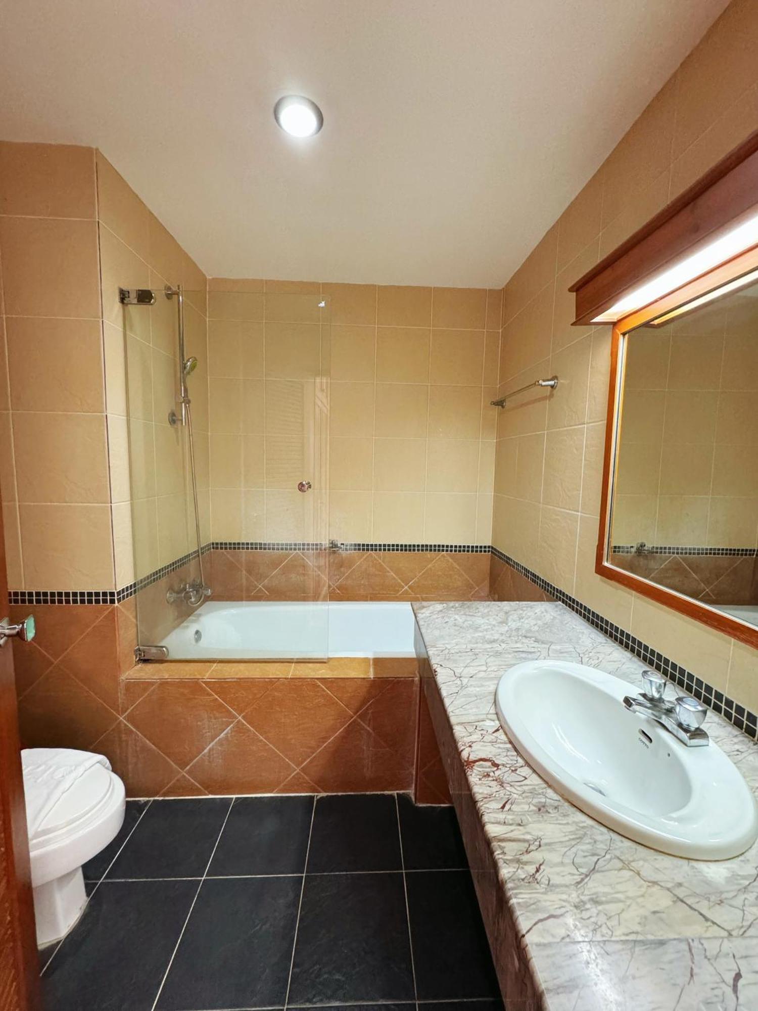 Jade Tower 3* Chiang Mai