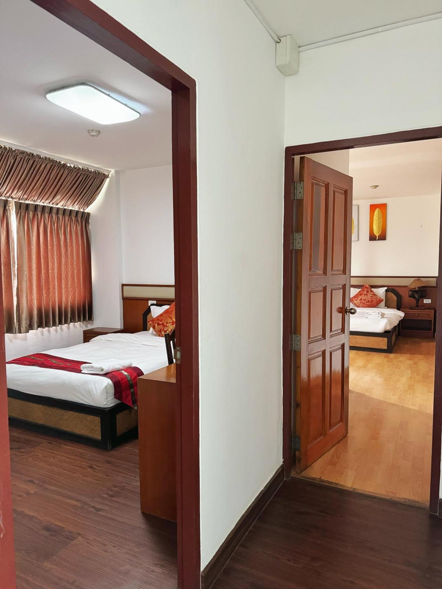 Hotel Jade Tower