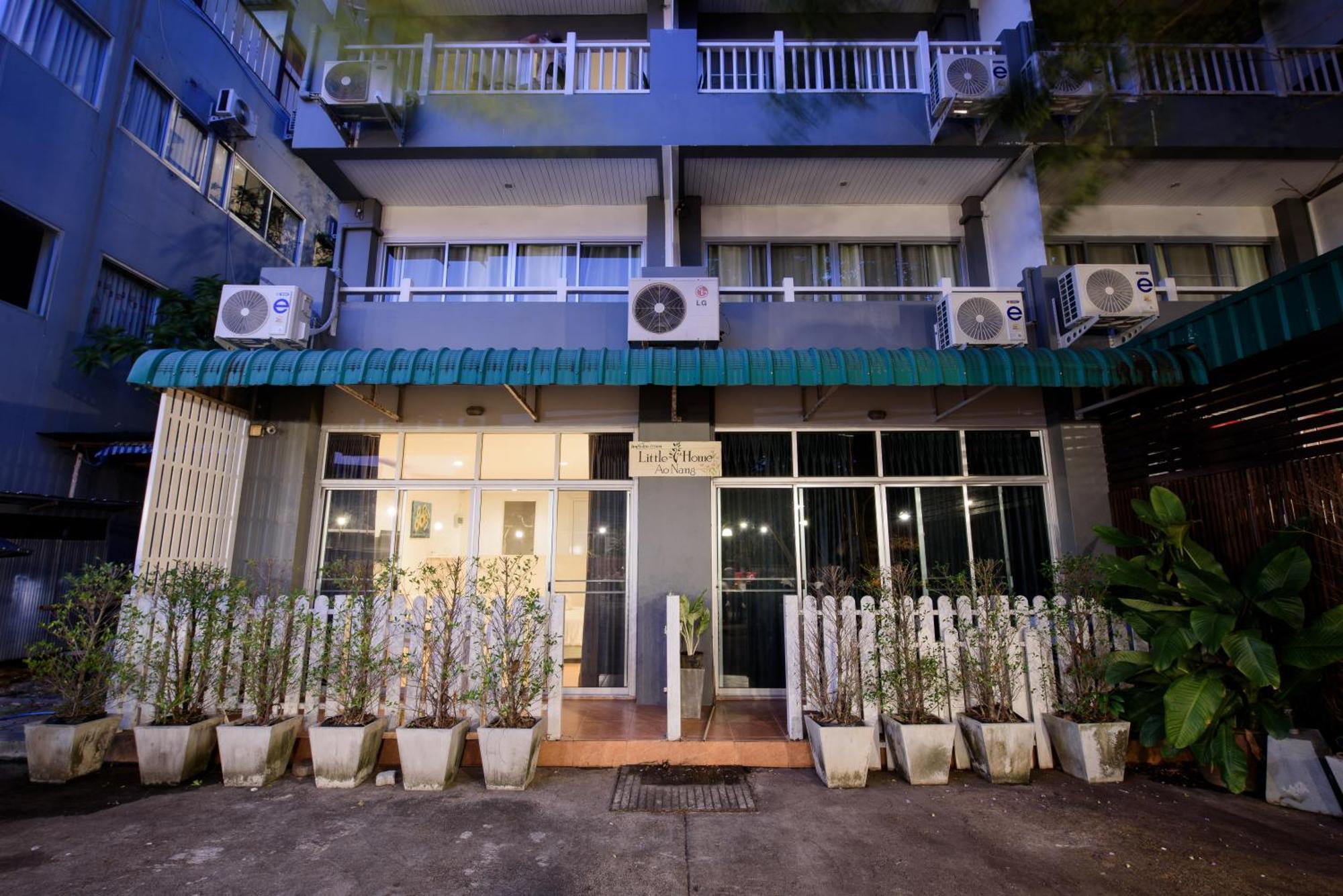 Little Hotel 4*