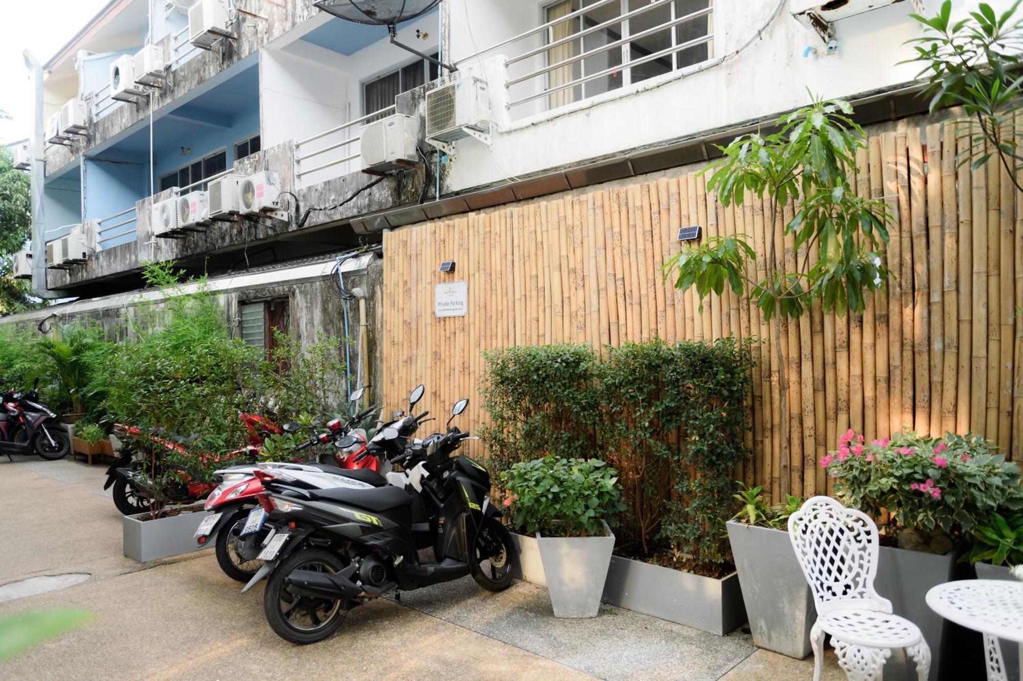 Hotel Little 4*