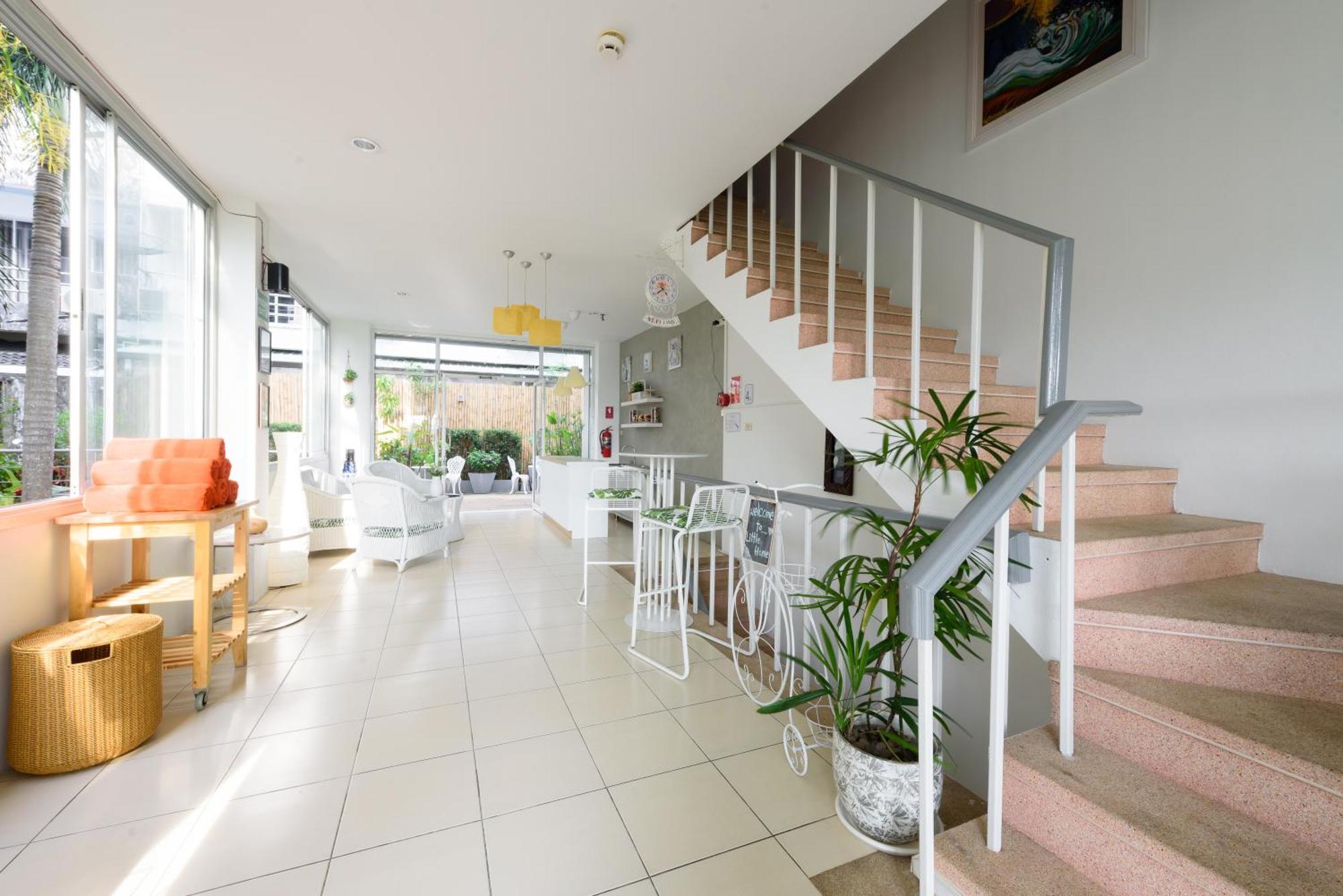 Little Hotel 4*