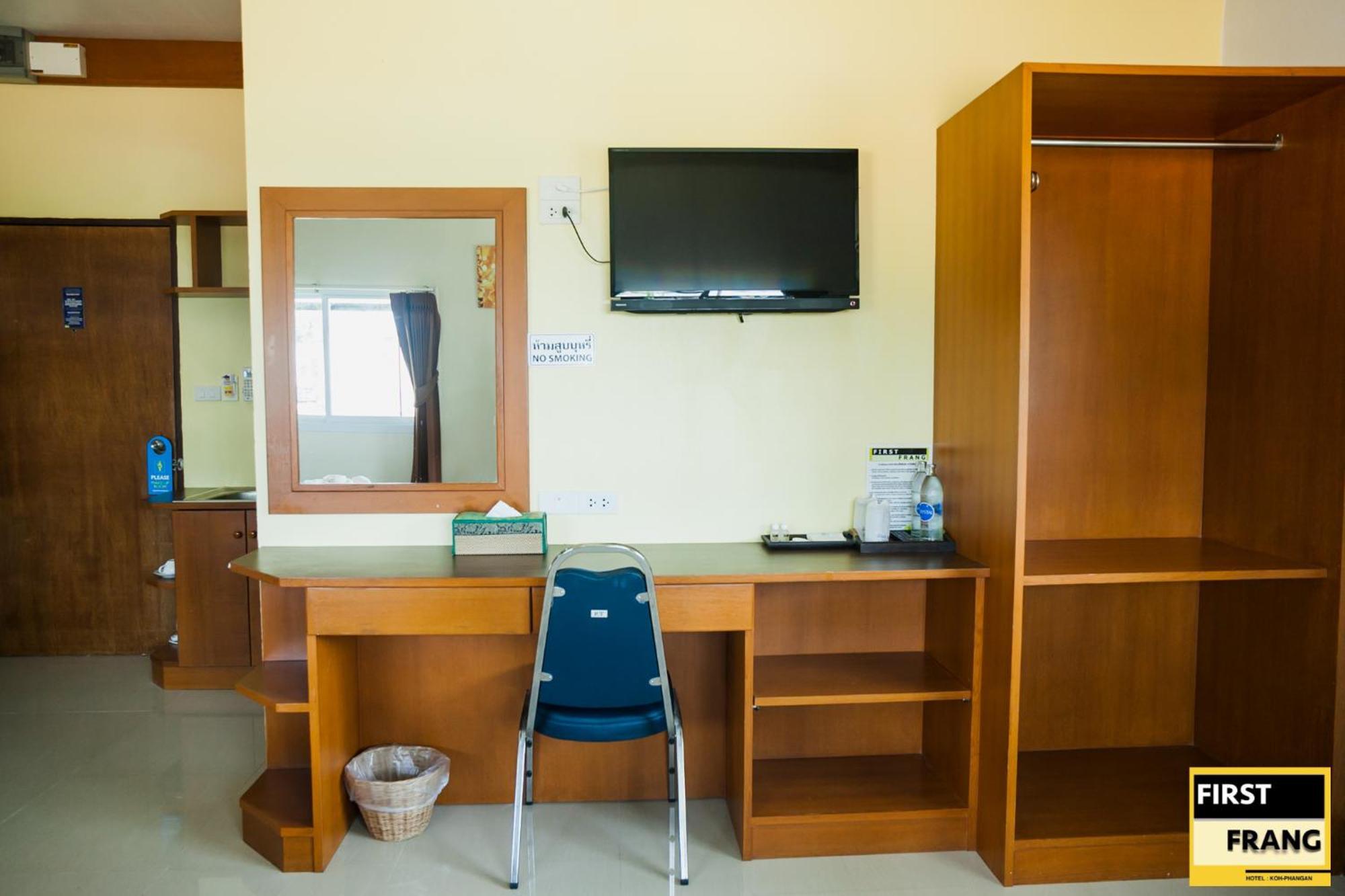 Hotel First And Frang - Koh Phangan
