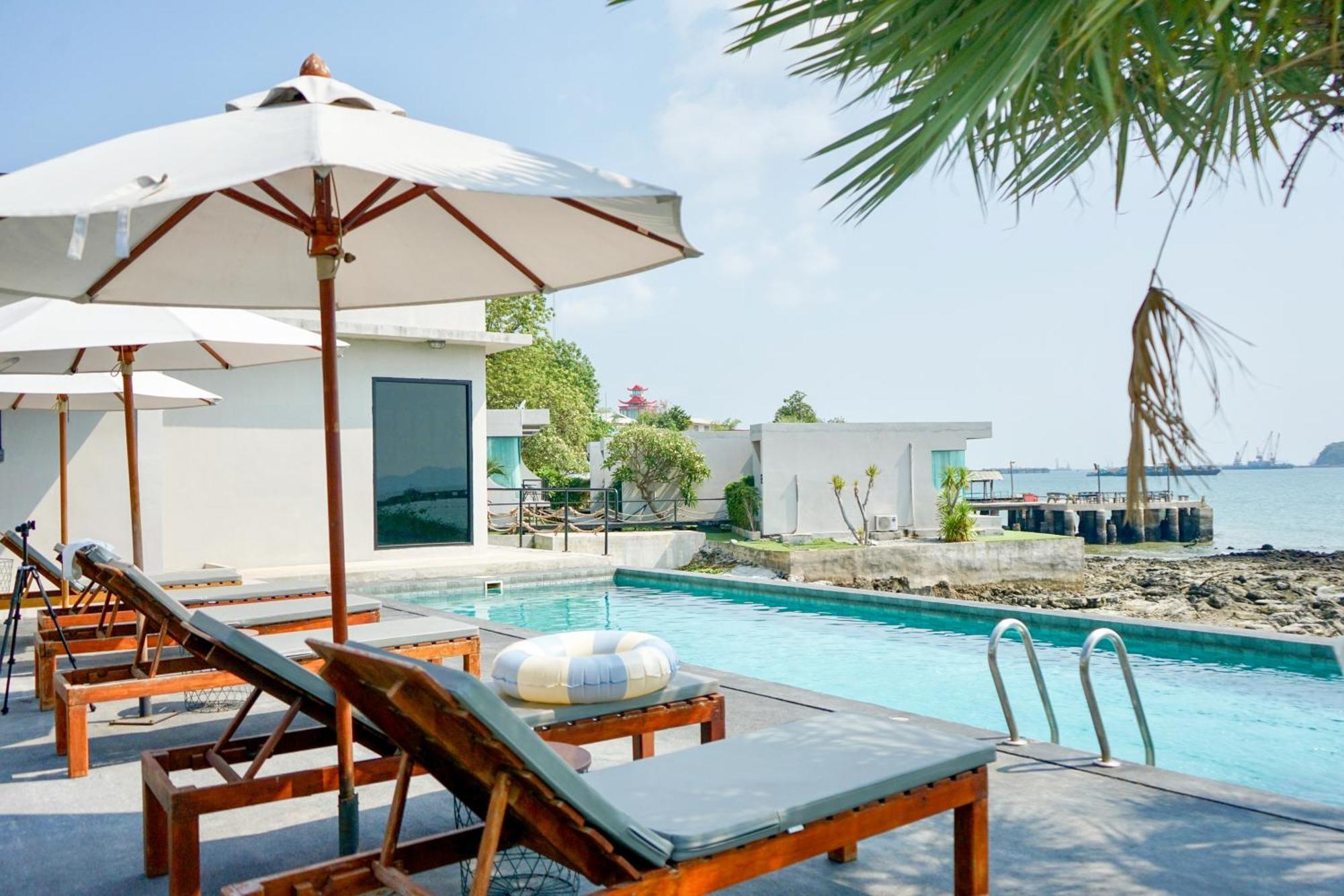 De' Anchor Resort Ko Si Chang