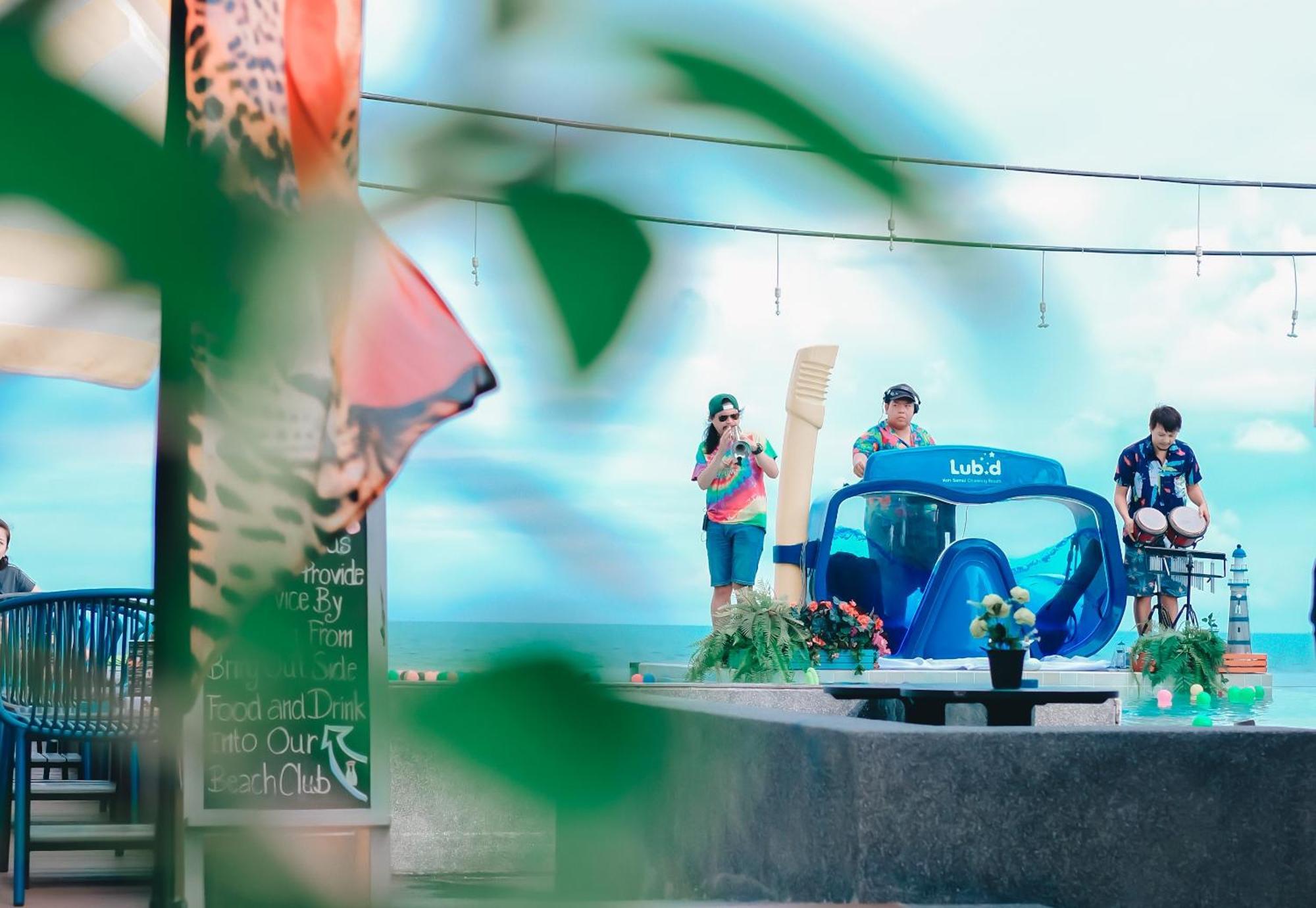 Lub D Chaweng - Beachfront & Vibrant Social Vibe