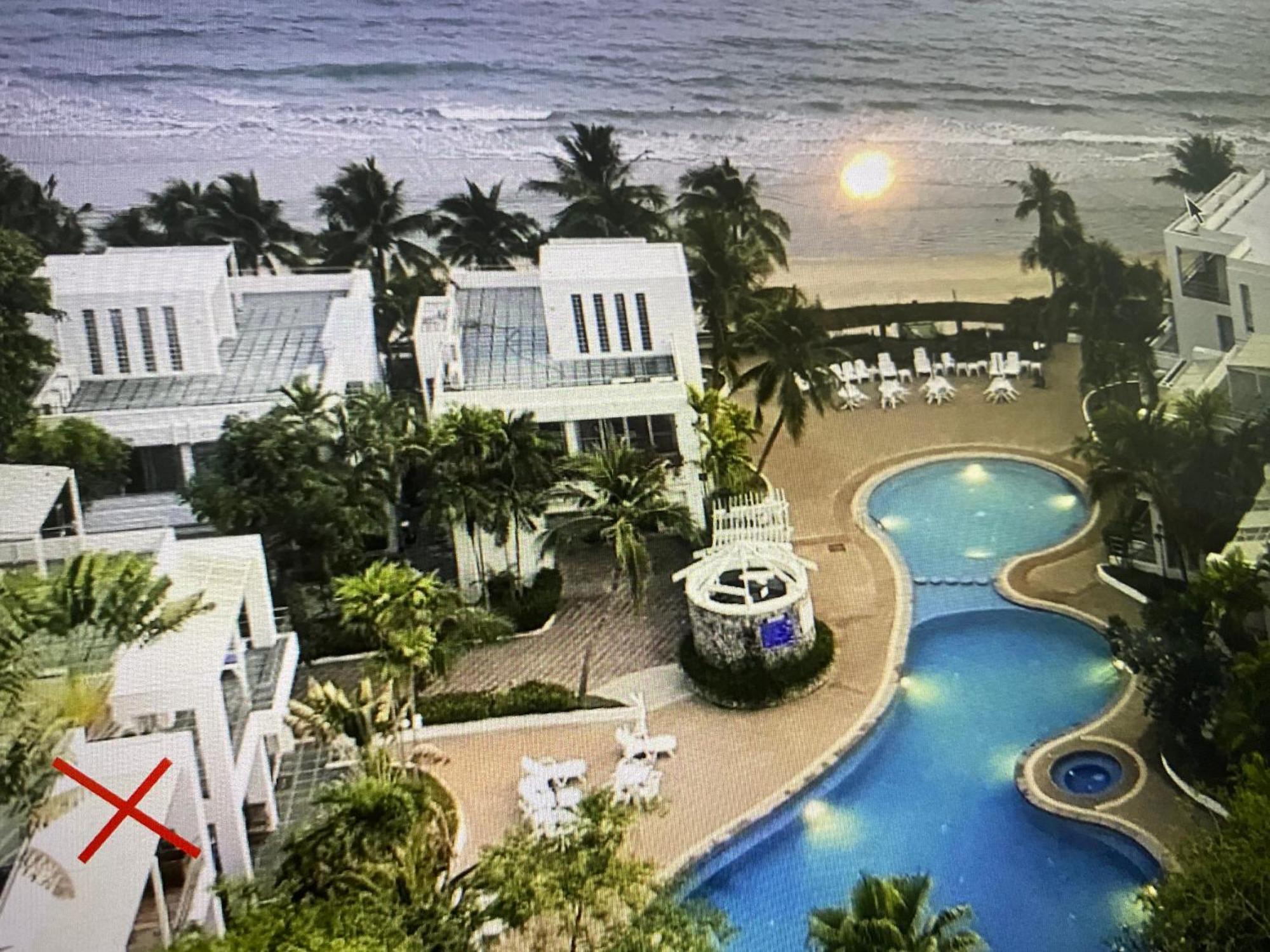 Holiday home Natural -front Samet House With Pool