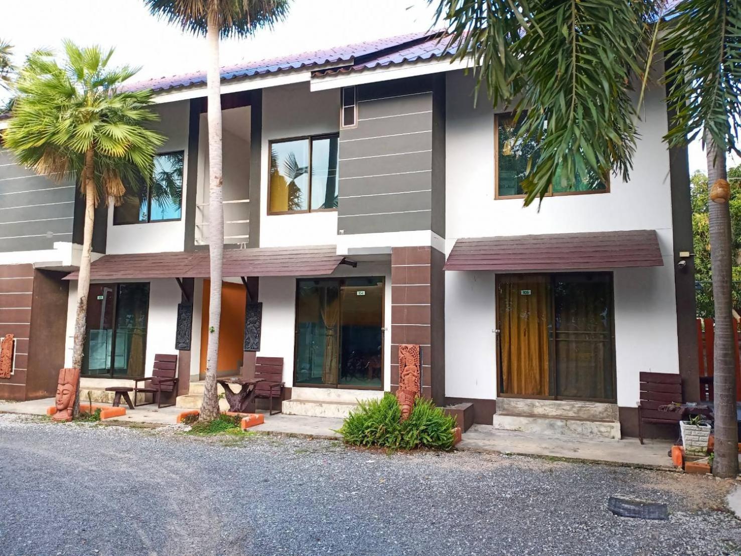 Resort Banyan Bang Saen