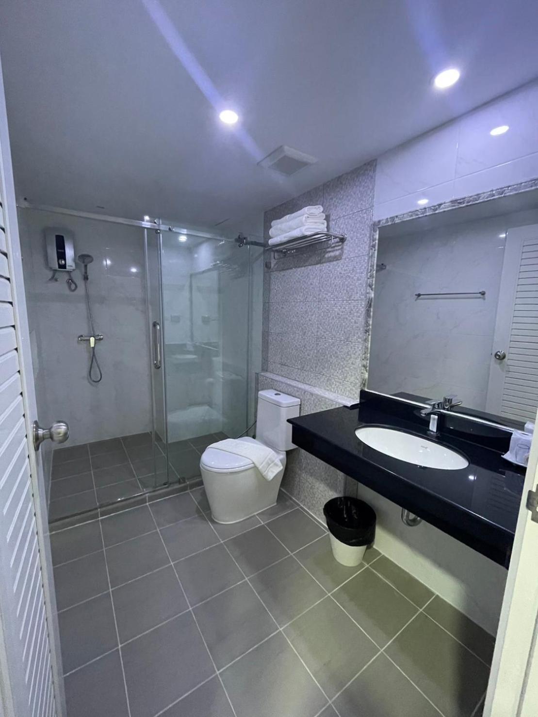 Christella Laemchabang Hotel 4*
