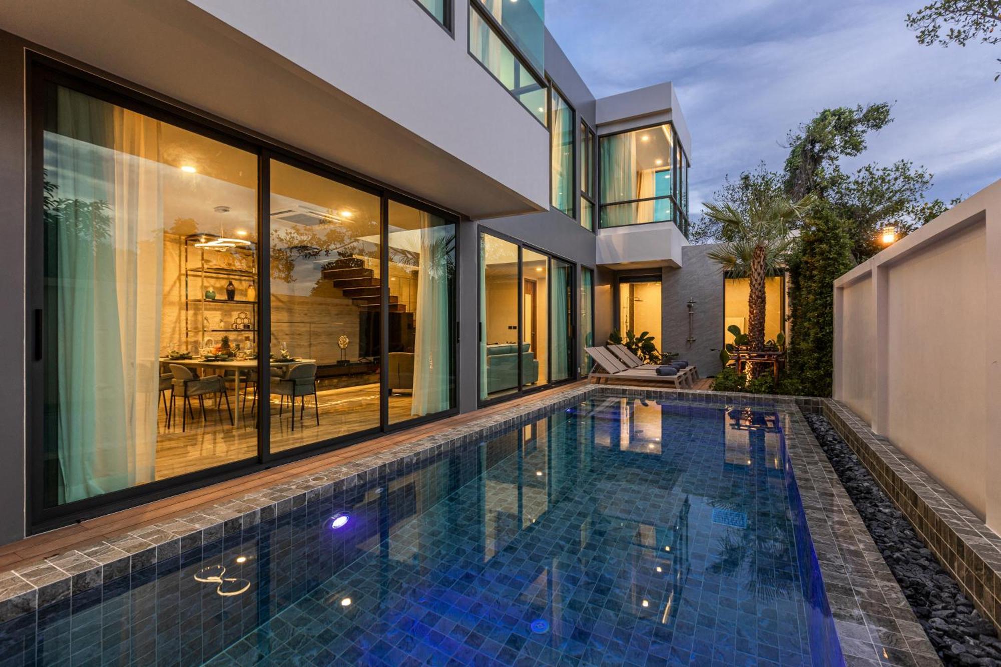 Villa Mandla Collection, Tanya