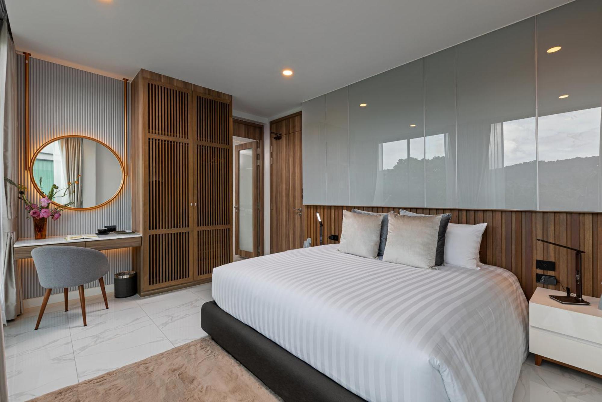 Villa Mandla Collection, Tanya Rawai