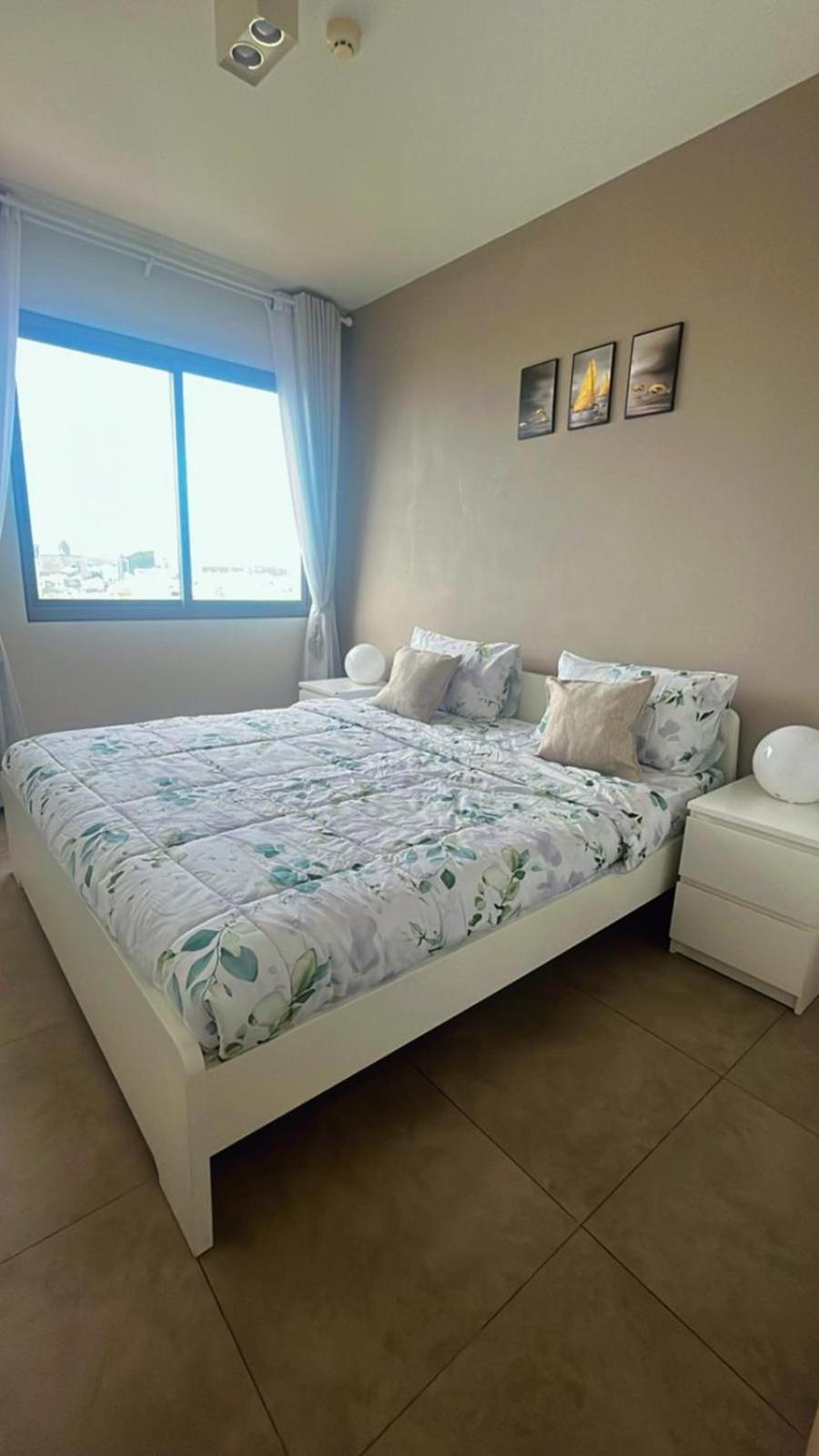 Sea View Spacious At