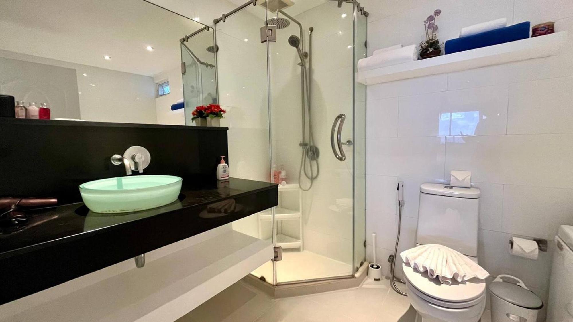 A11 Stunning Seaview 2brs2baths Karon Ban Karon