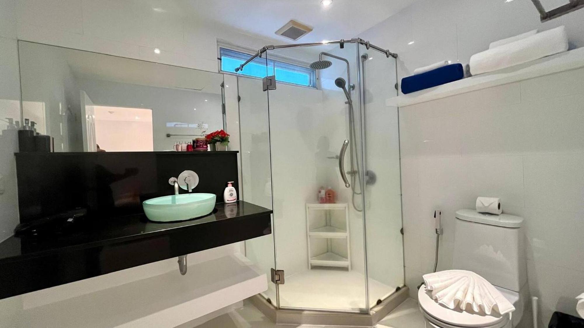 A11 Stunning Seaview 2brs2baths Karon Apartment