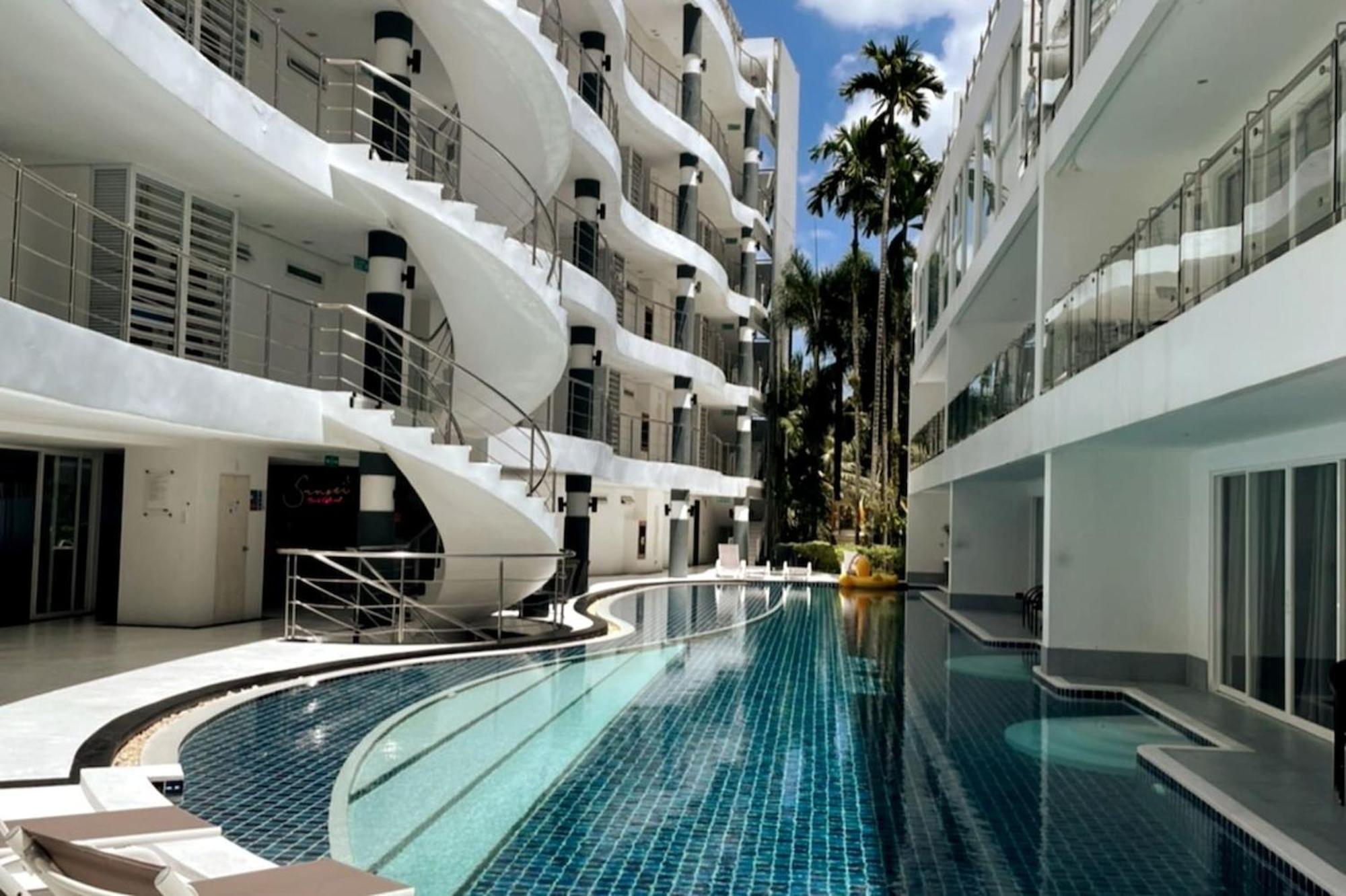 A11 Stunning Seaview 2brs2baths Karon