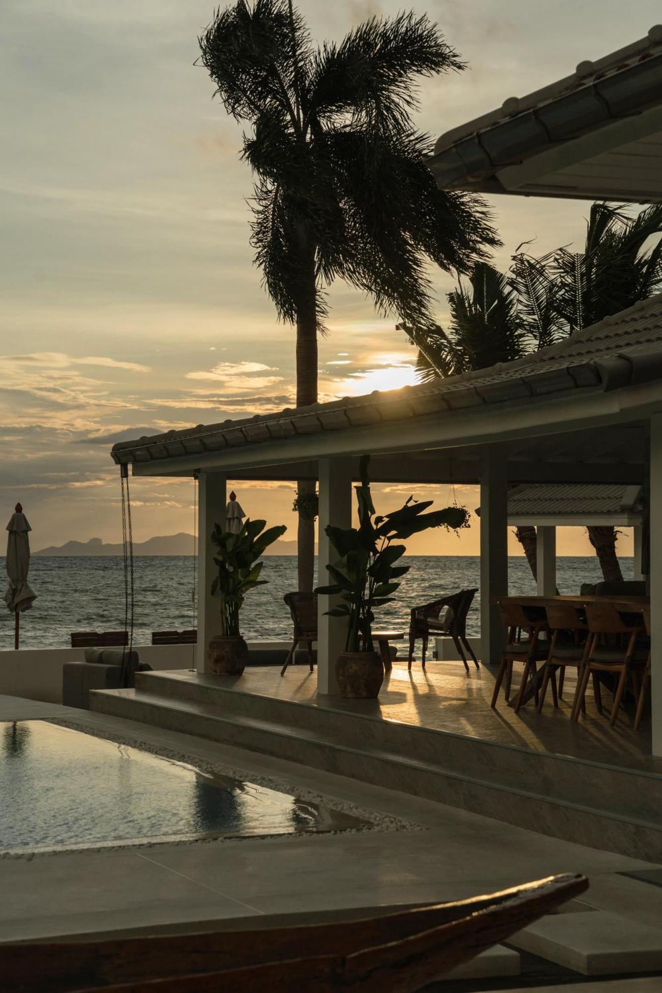 Teri Villa Lipa Noi